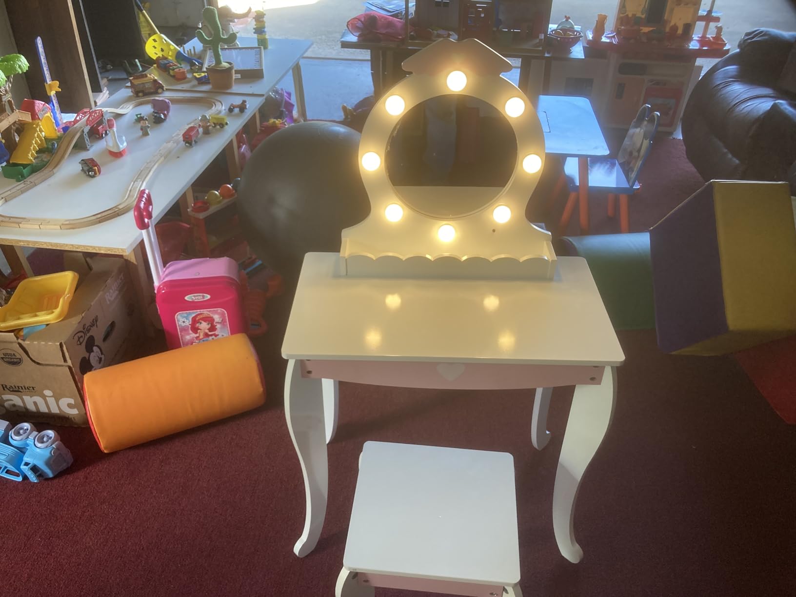 MU Kids Vanity Set with Lighted Mirror and Stool, Kids Make Up Vanity Desk with Storage Space, Wing Pattern for Little Girls, Toddler Princess Makeup Dressing Table with Chair Set, Pink customer photo 1