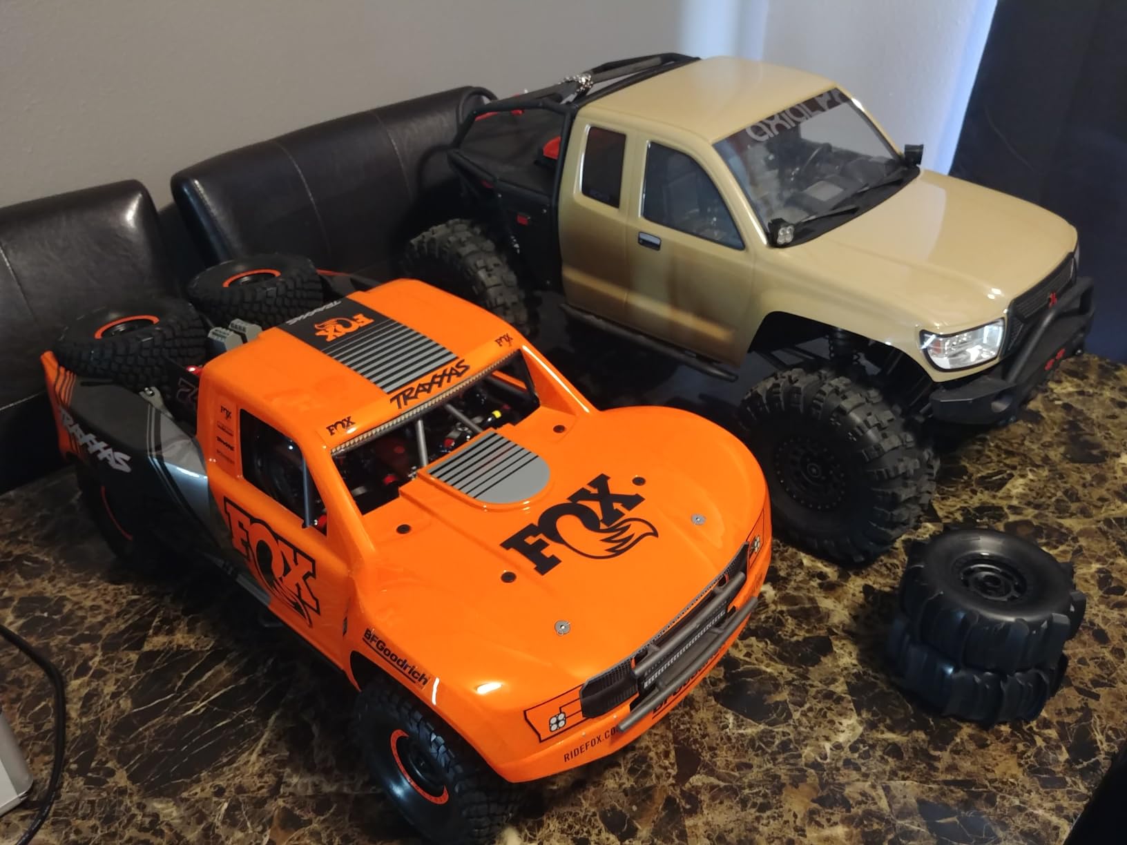 Traxxas Unlimited Desert Racer 4X4 Pro Scale Race Truck (Orange) customer photo 1