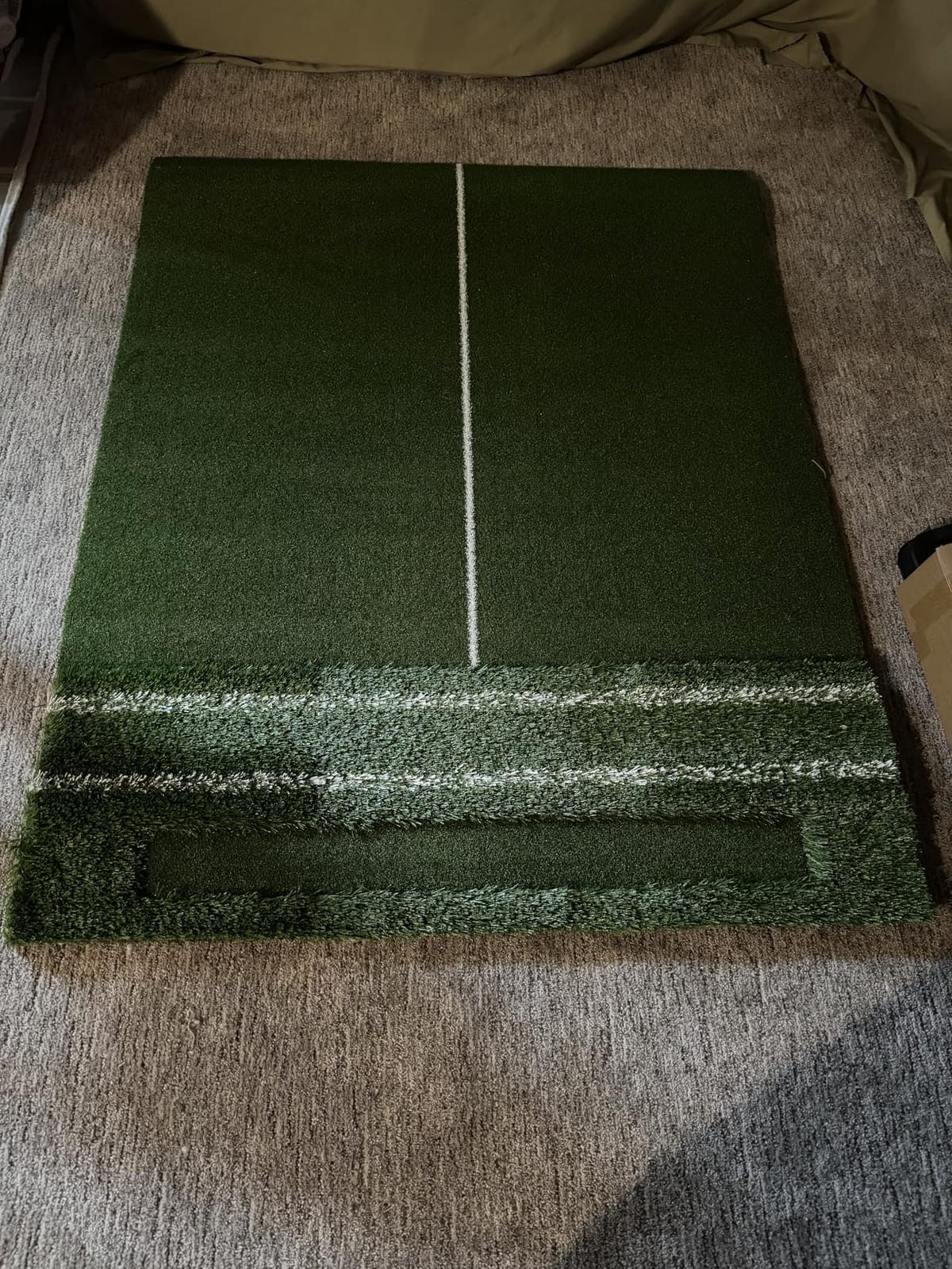RELILAC Dual Turf Golf Mat with Ball Tray,5x4Ft 26-50mm Thickened Golf Hitting Mats for Indoor/Outdoor Practice,Turf Driving Range Mats for Golf Simulators and Chipping Swing Driving Training customer photo 1