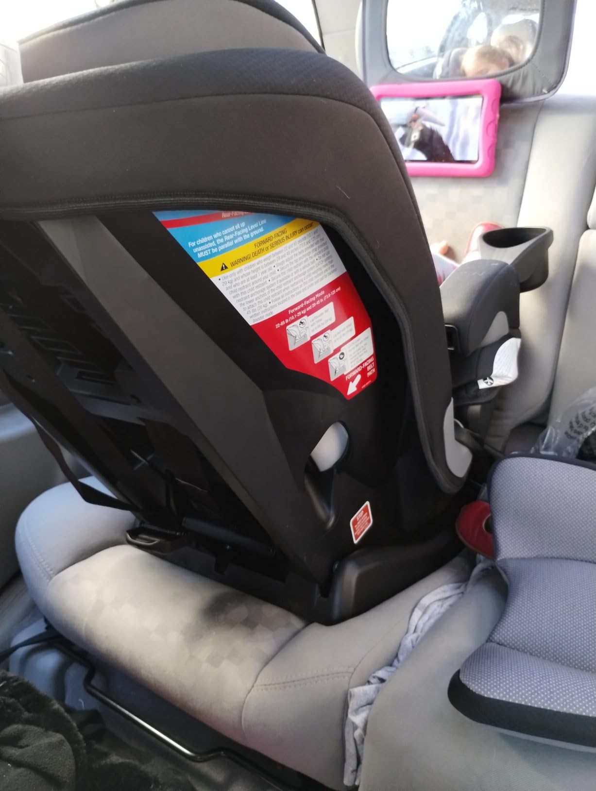 Safety 1st EverSlim 4-in-1 Convertible Car Seat, SecureTech Chest Clip, Ultra-Slim, 4-Mode Infant to Booster, Baby Car Seat, 5-100 lbs, Memory Foam, Fiddlehead customer photo 1