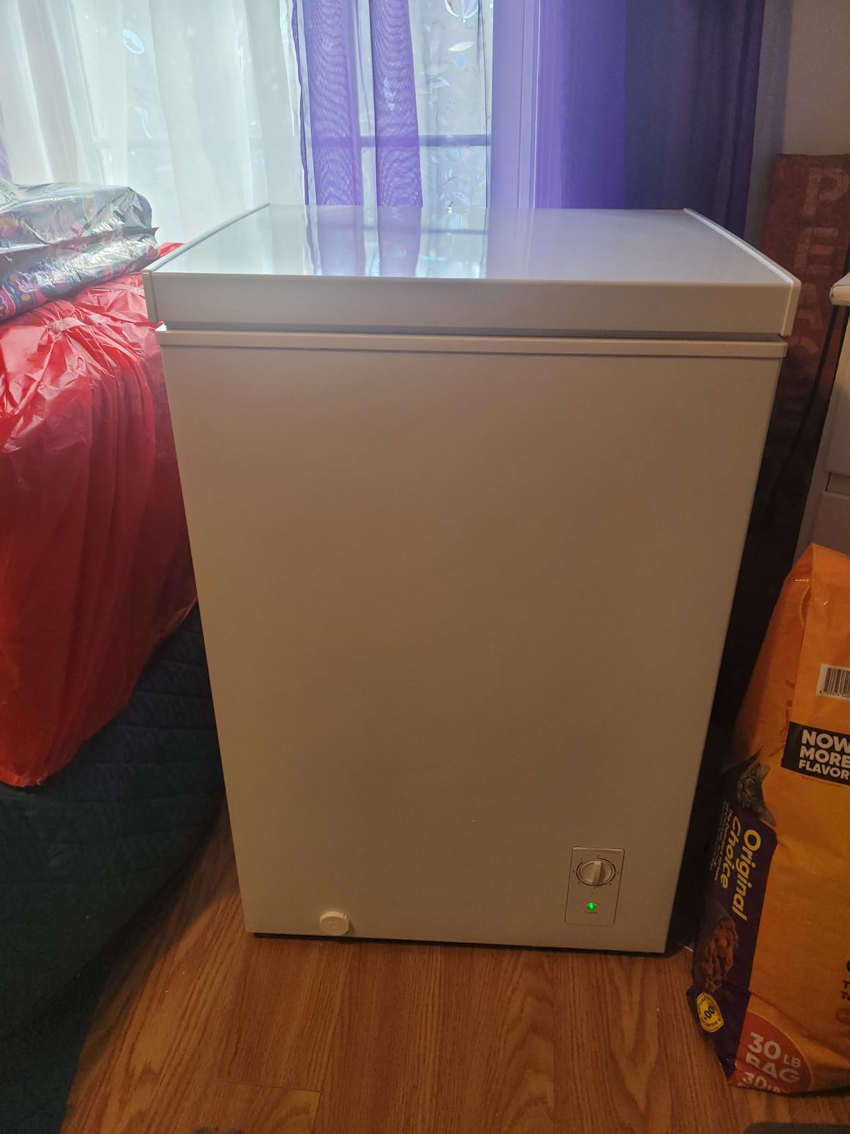 BANGSON 7.1 Cu.Ft Chest Freezer for Apartment, Black | Deep Freezer with Adjustable Thermostat, Top Open Door Freezer with Removable Basket, Low Noise for Kitchen, Office customer photo 2
