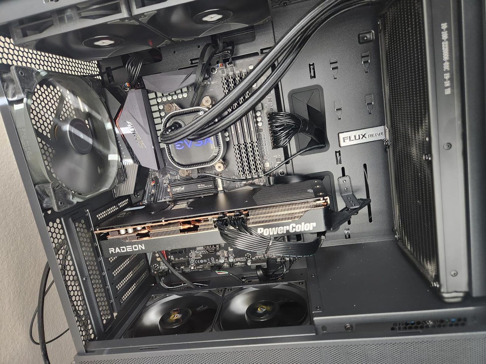 Antec Flux Rear Mid-Tower ATX PC Case, 5 PWM Fans Included, High-Airflow Design, Front PSU Chamber, Premium Wood Accents, Back-Connect Motherboard, 360mm Radiator Support customer photo 1