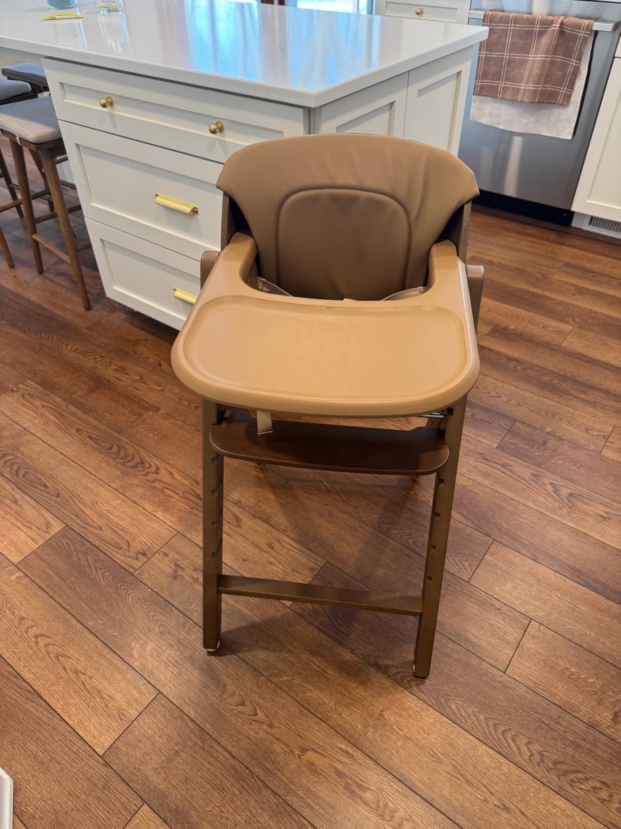 Mamazing GrowPod Pro Wooden Baby High Chair for 6 Months to 220lbs | Easy to Clean with Dual Tray, Compact Foldable Highchair for Kitchen & Dining Room, 5-Point Safety Harnesses and Guard Bar customer photo 2