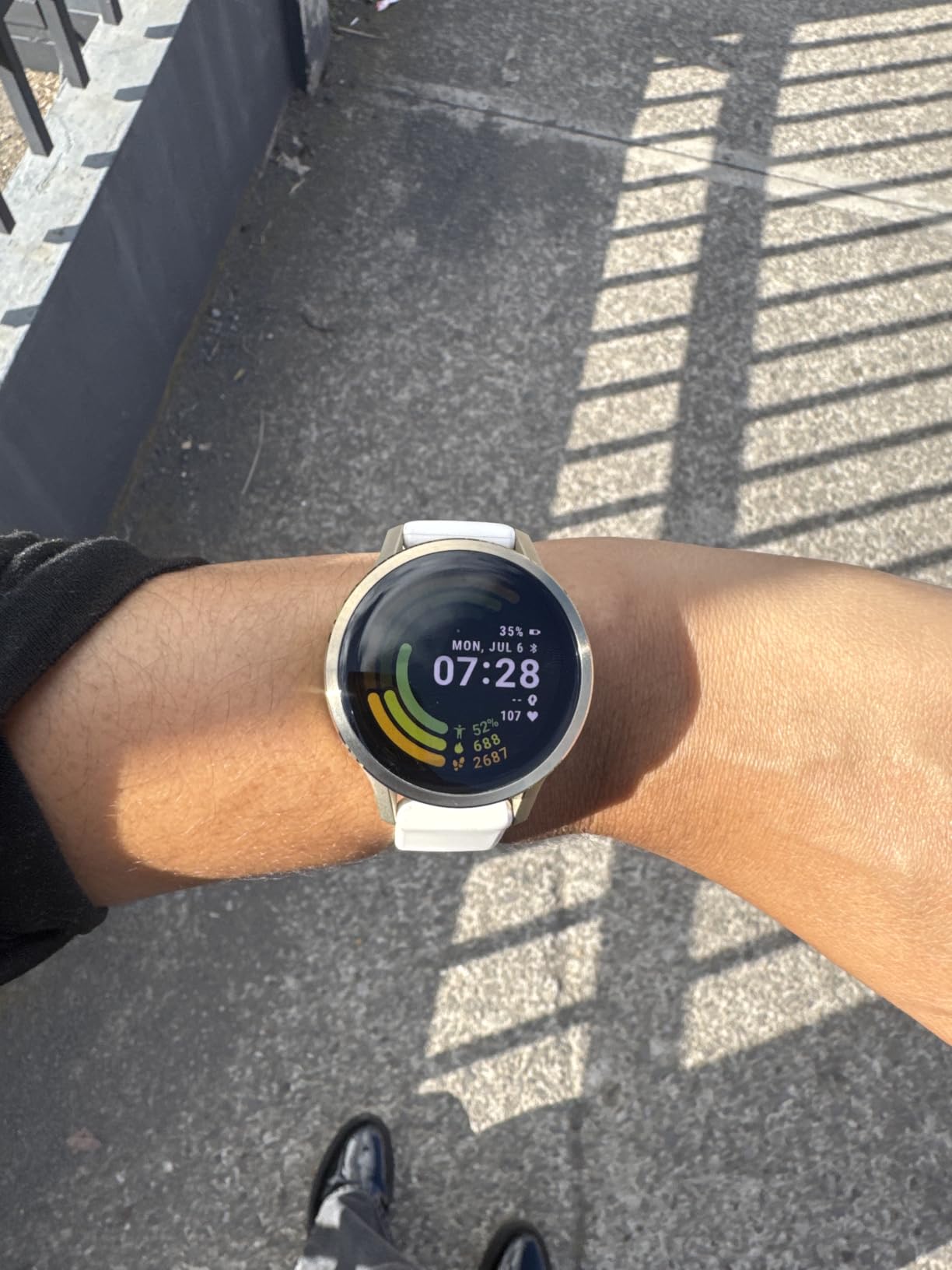 Garmin Venu 4, Advanced Fitness Smartwatch, 45mm, Black Silicone | 24/7 Health Monitoring, Advanced Sleep Tracking, Health Status, 80+ Preloaded Sports Apps, Built-In Flashlight customer photo 1