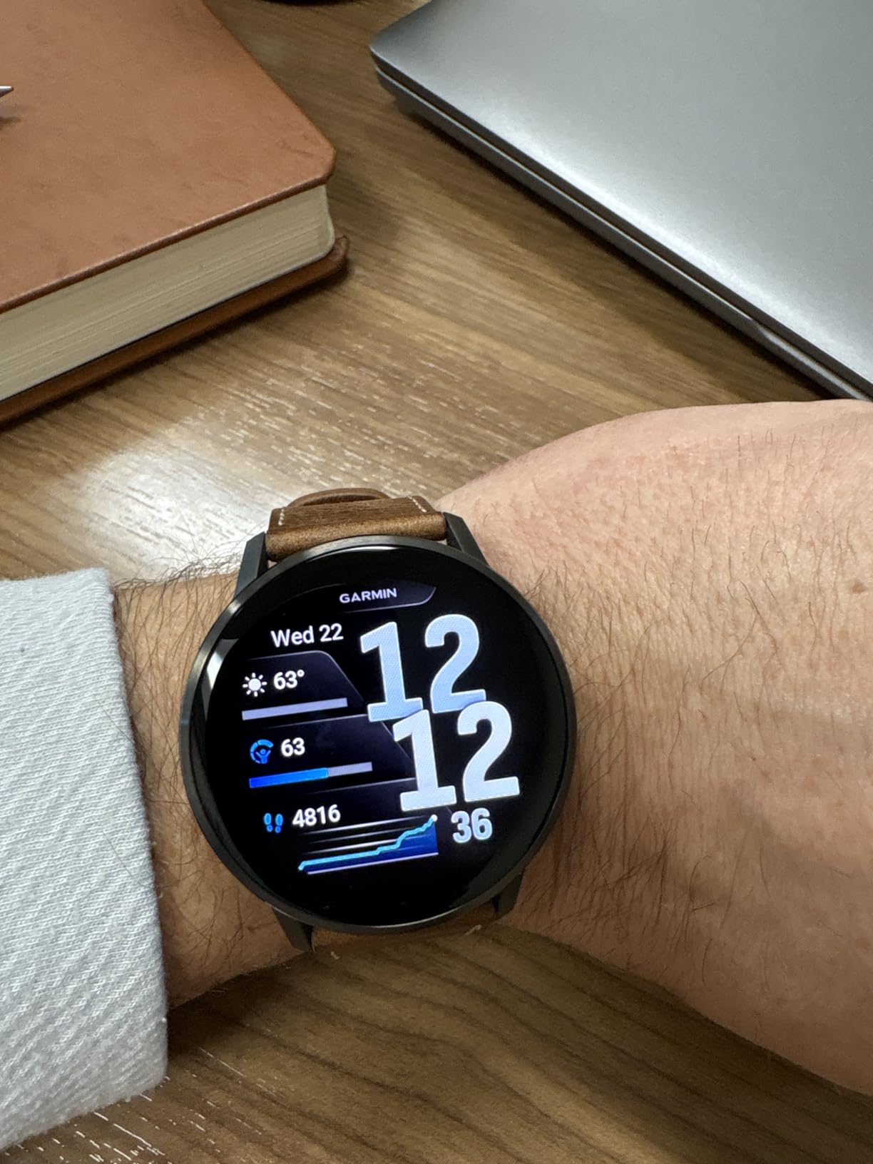 Garmin Venu 4, Advanced Fitness Smartwatch, 45mm, Black Silicone | 24/7 Health Monitoring, Advanced Sleep Tracking, Health Status, 80+ Preloaded Sports Apps, Built-In Flashlight customer photo 2