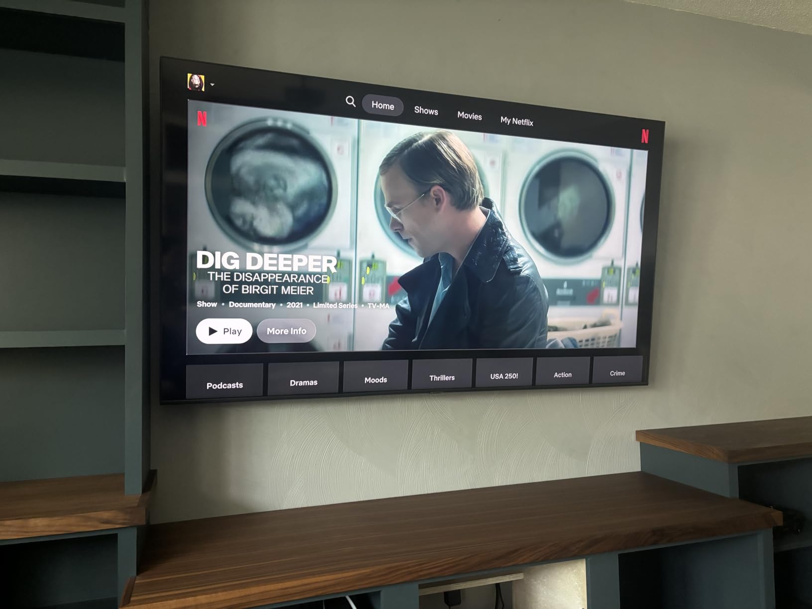 Universal TV Remote Control for Samsung LG Vizio TCL Hisense Sony TVs | Single remote, great value, no setup. Wide TV compatibility. Reliable IR tech. Quick streaming buttons. Long-lasting build. customer photo 2