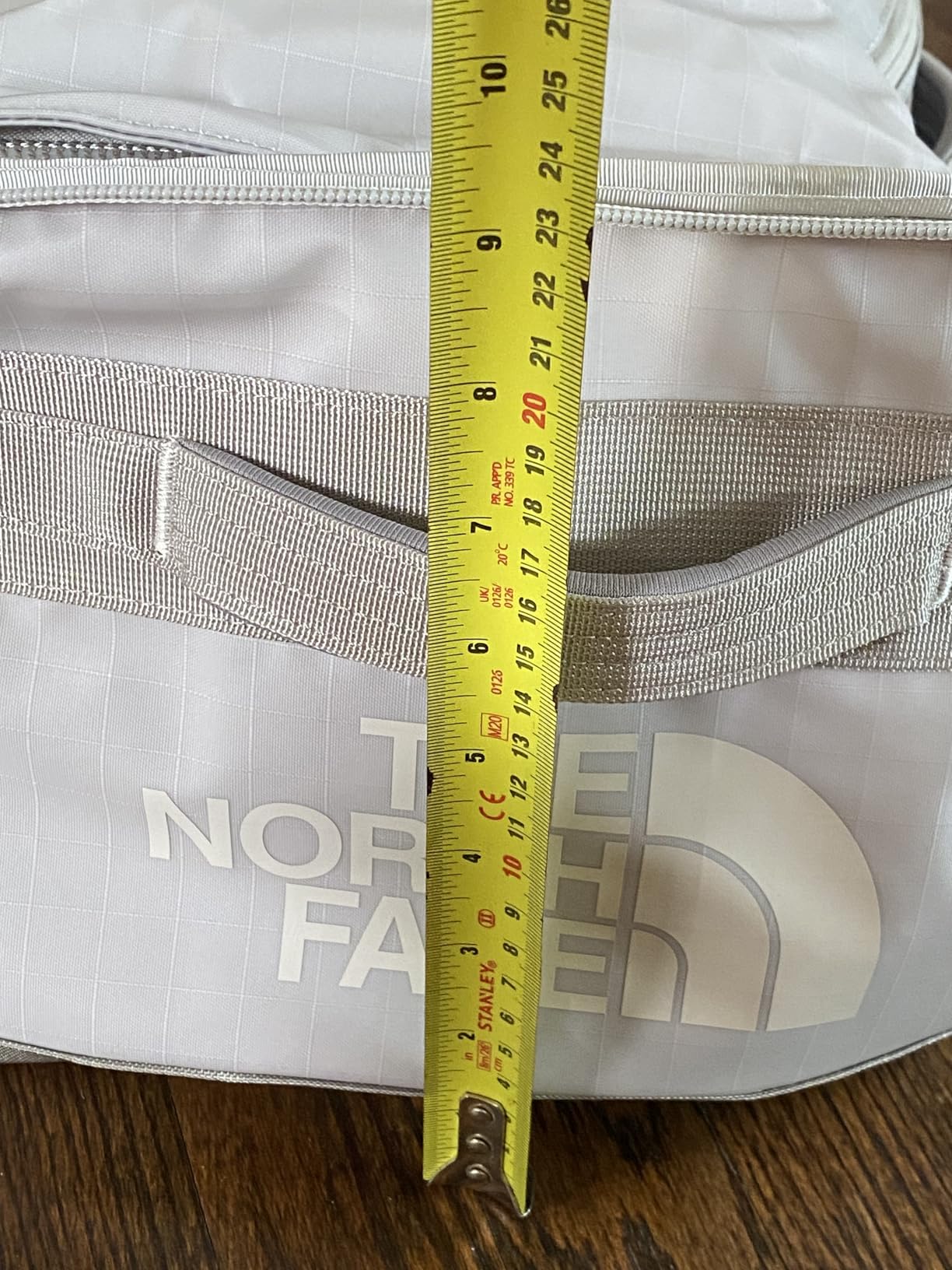 THE NORTH FACE Unisex Base Camp Voyager customer photo 1