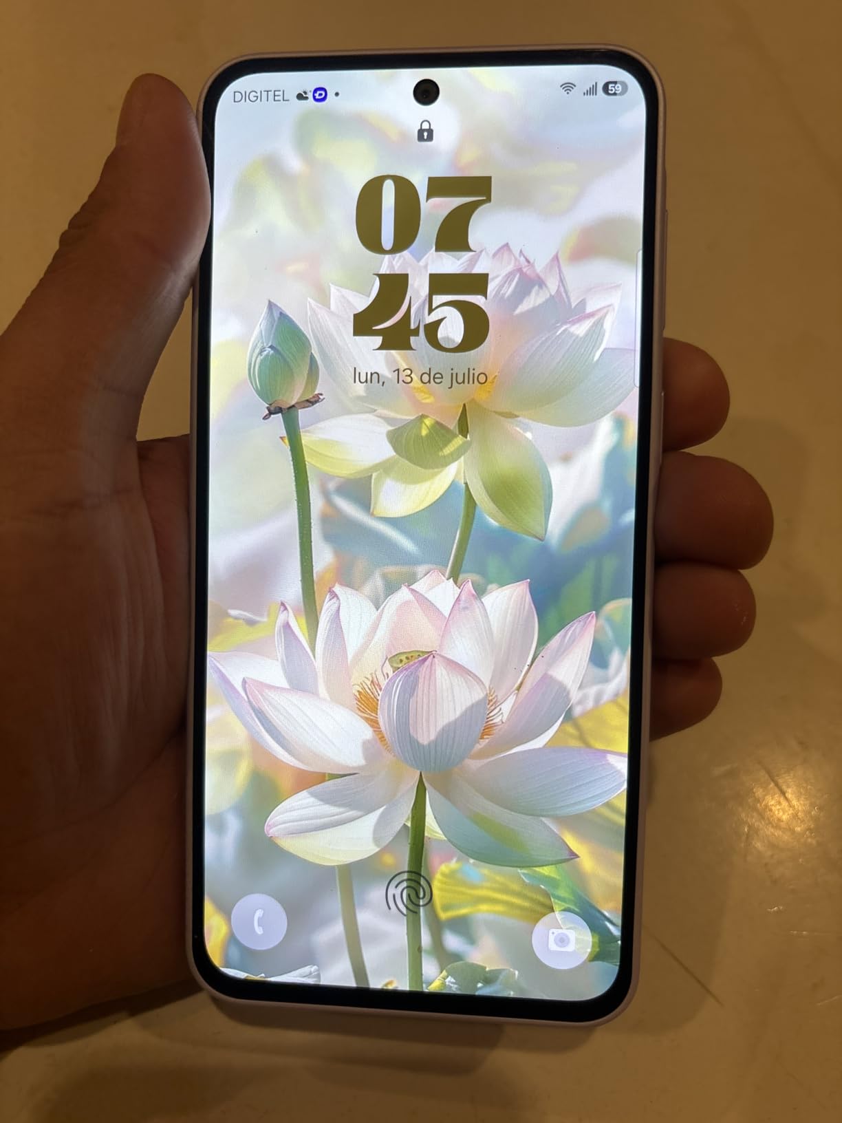 Samsung Galaxy A37 5G (2026), Unlocked Android Smartphone, 128GB, AMOLED Display, Triple Camera, IP68, Slim Phone, 5000mAh Battery, US Version, US 1 Yr Warranty, Awesome White customer photo 1