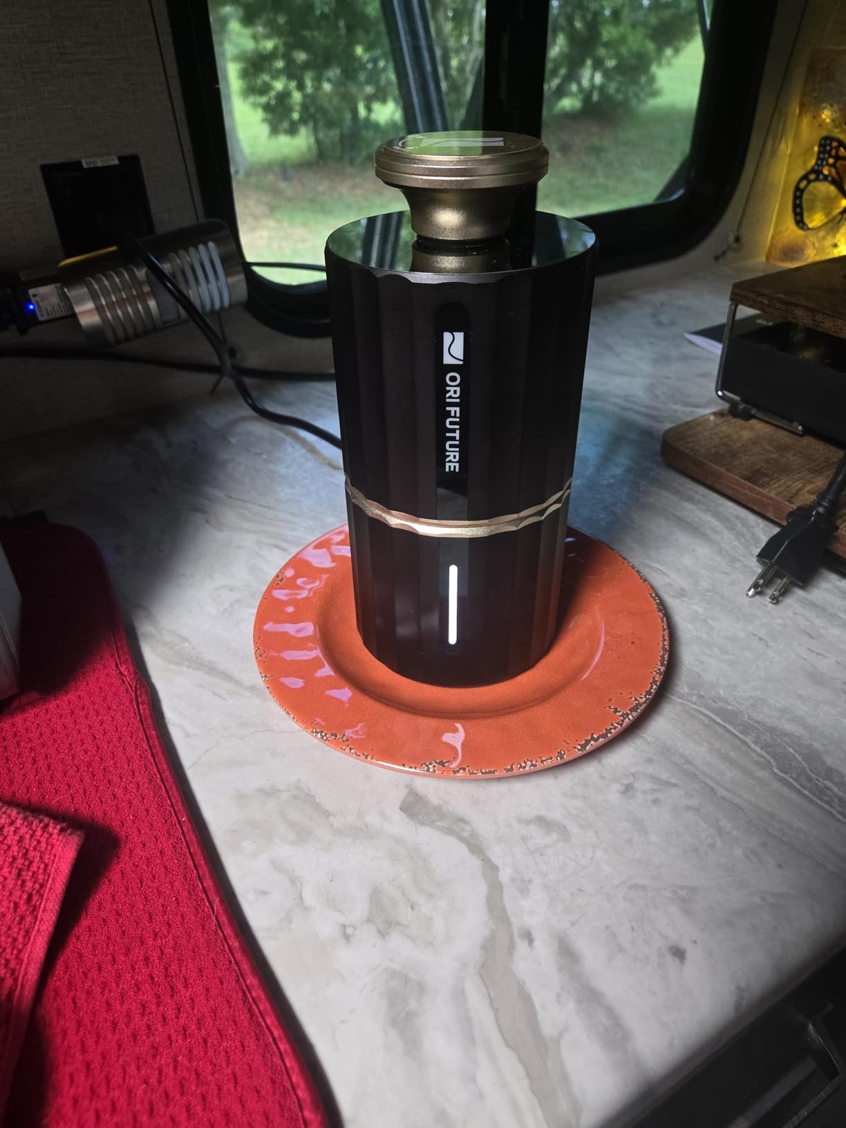 GLAZER Ice Press, Clear Ice Press for Sphere Ice Maker customer photo 2