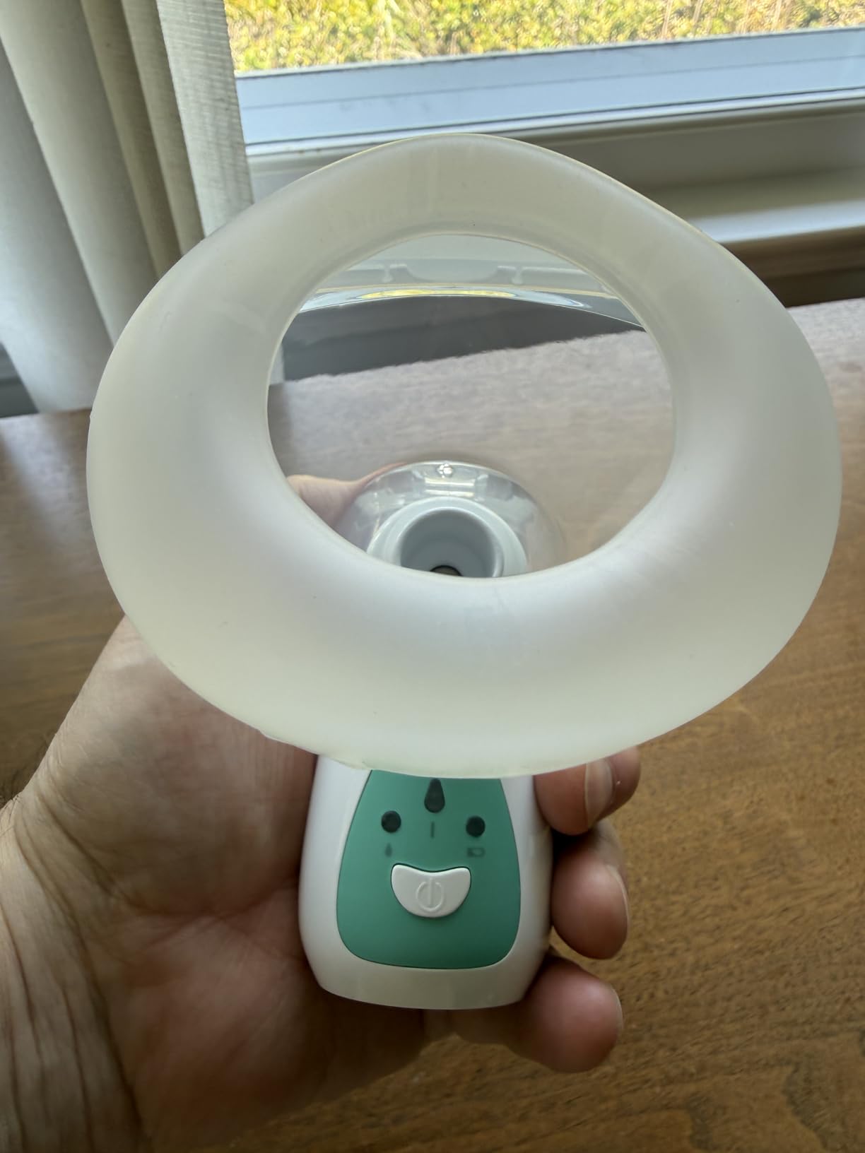 Pets Only Low-Noise Large Mask Pet-mist-device with the Custom Mask Specially Designed to Fits Snout of Cats and Dogs (Small Size) customer photo 1