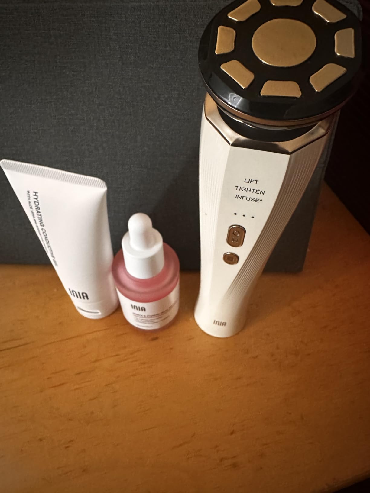 INIA FLARE 3-in-1 Microcurrent Facial Device Red Light Therapy for Face customer photo 1