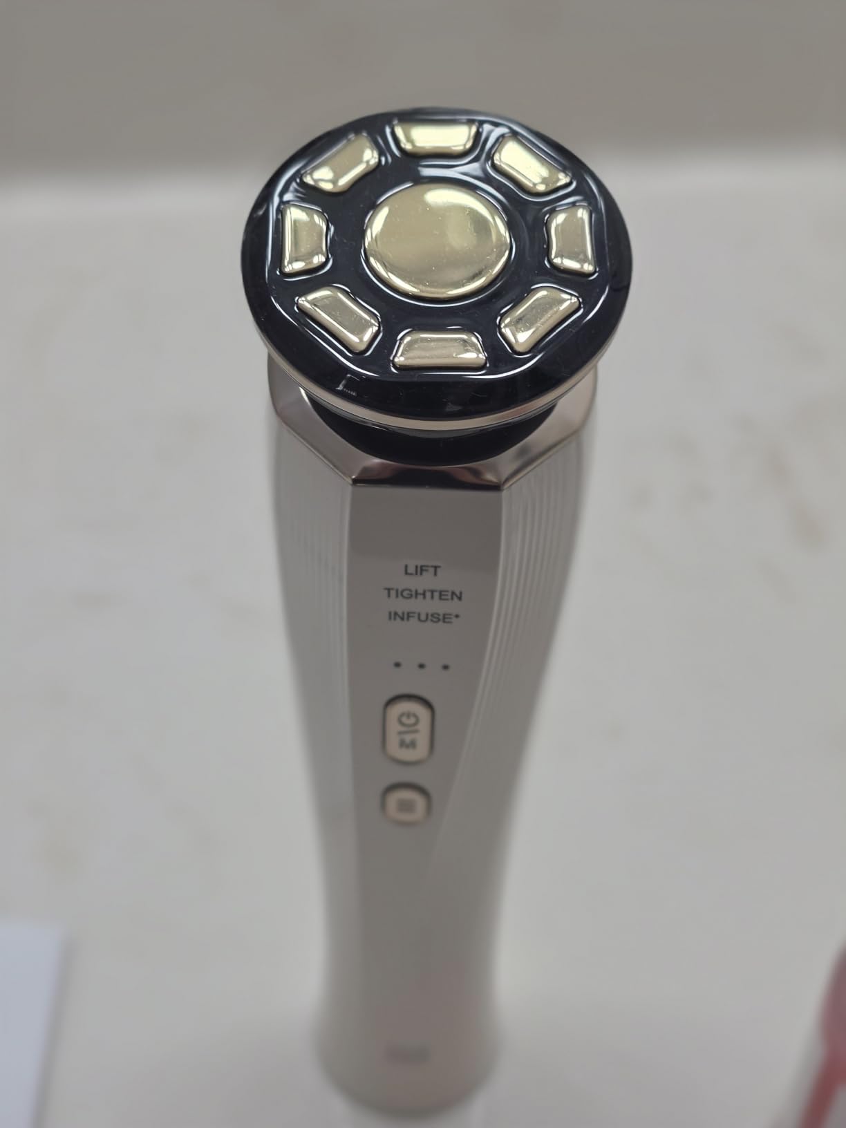INIA FLARE 3-in-1 Microcurrent Facial Device Red Light Therapy for Face customer photo 2