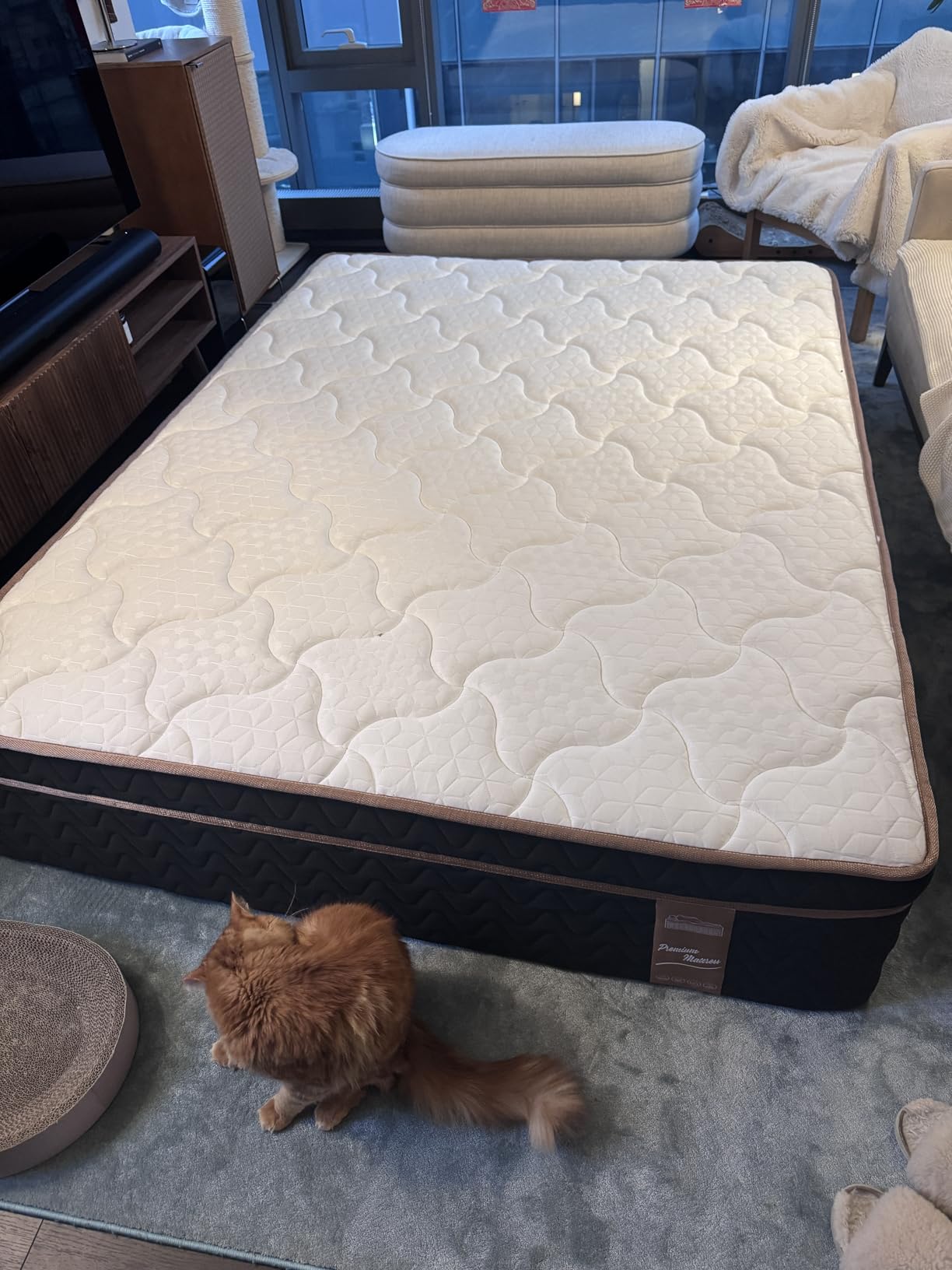 King Mattress 14 Inch, Luxury Hotel Cooling Hybrid Bed Mattress in a Box customer photo 2