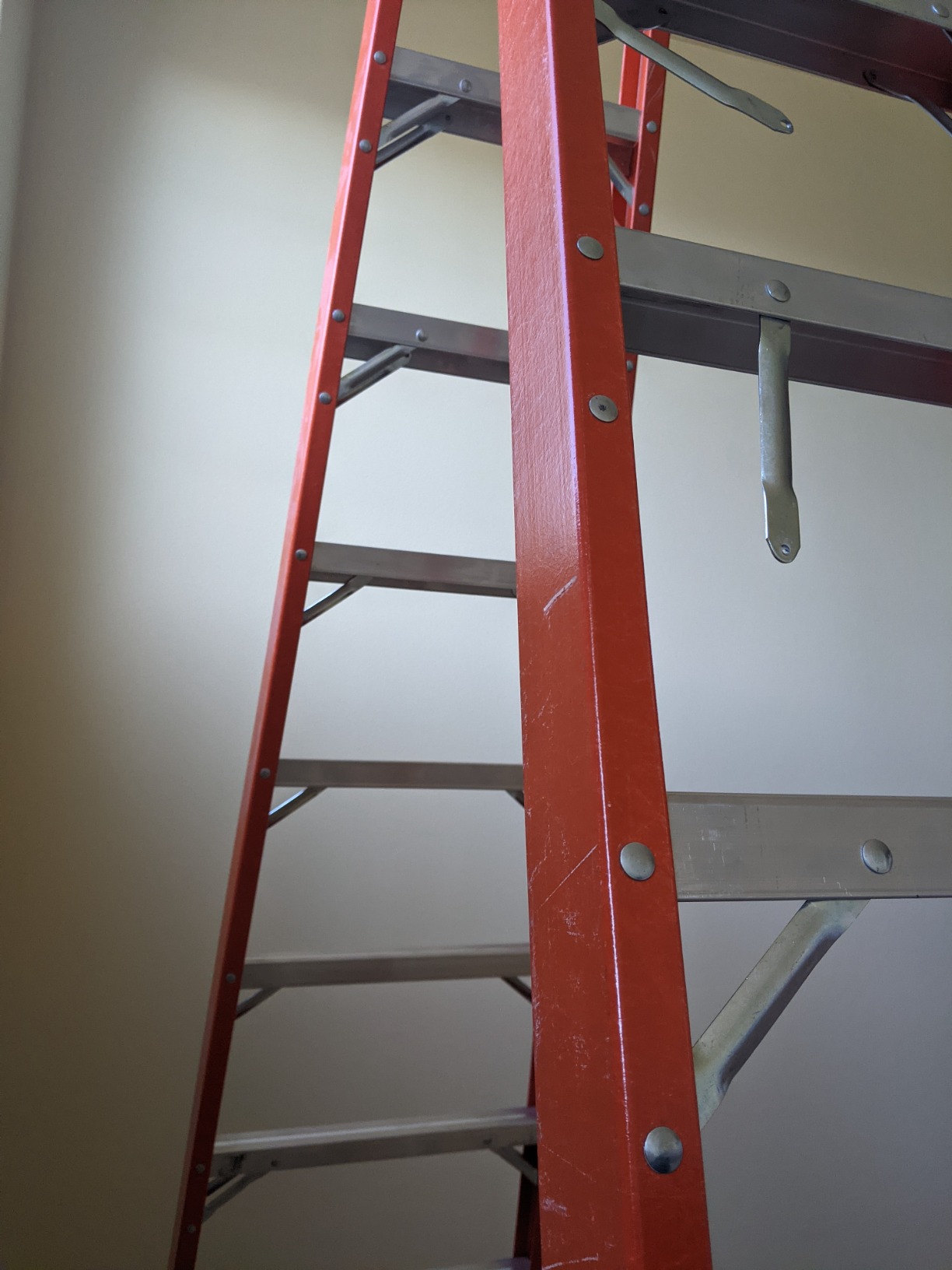 Louisville Ladder 4 ft Fiberglass Twin Step, FM1404HD, Type IAA, 375 lbs customer photo 1