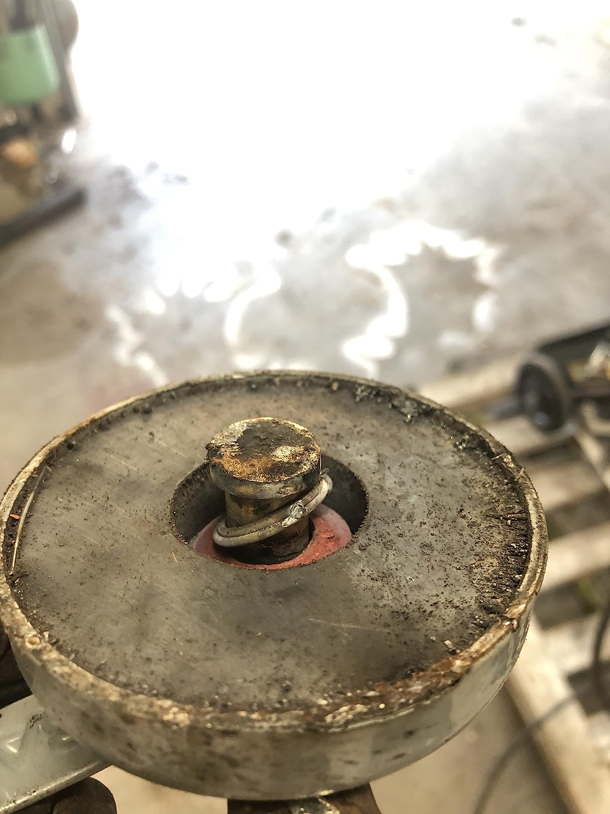 Hobart 770566 500-Amp Magnetic Ground Clamp customer photo 1
