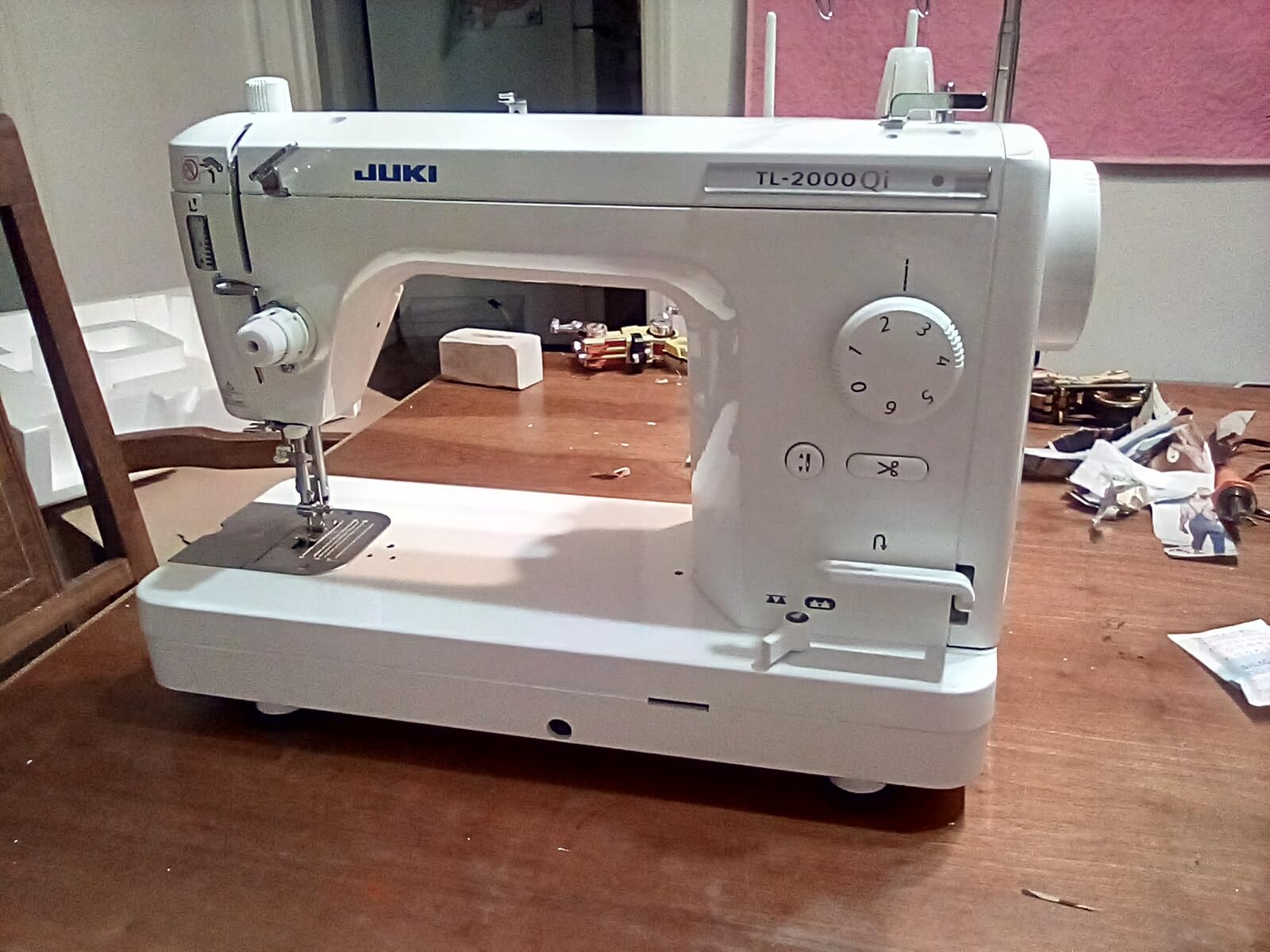 JUKI TL-2000Qi Sewing and Quilting Machine customer photo 2