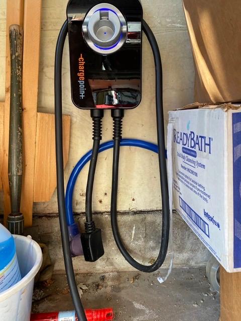 Southwire Welder Extension Cord - Heavy-Duty Power Cable for Industrial Welding Machines - STW Jacket - Molded Ends - Lighted Receptacle - 50-Amp/250-Volt - 50-Feet customer photo 2