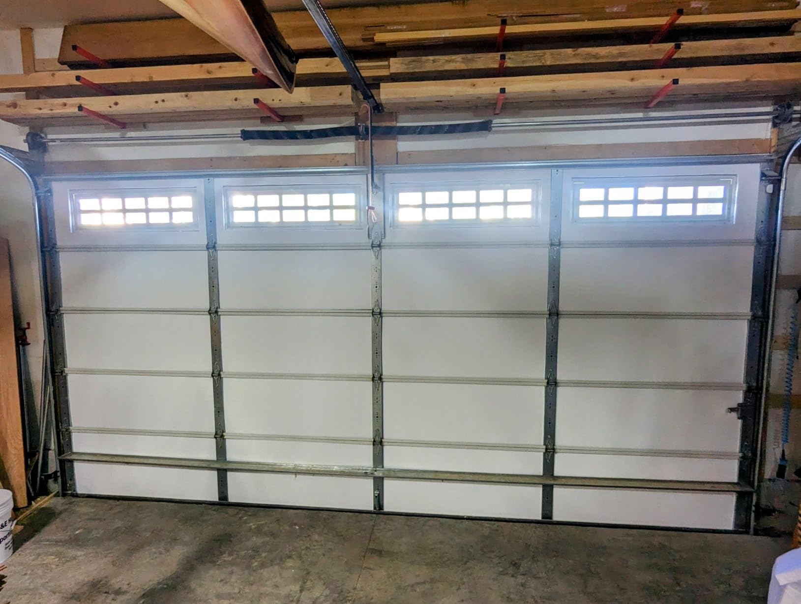 Matador EP1323054_02 SGDIK002 Garage Door Insulation Kit, X-Large, White customer photo 1