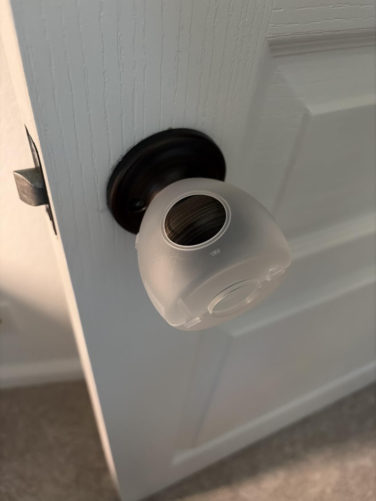 Dreambaby Door Knob Safety Cover for Kids - EZY-Fit - 3 Pack - Child Proof customer photo 1
