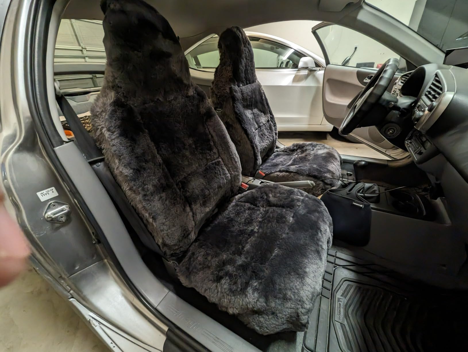Eurow Australian Merino Sheepskin Car Seat Cover, Plush Universal Fit for Most Vehicles, Summer Cool & Winter Warm, Side Airbag Safe, Easy Installation, 56 x 23 Inches, Single Seat, Gray customer photo 2