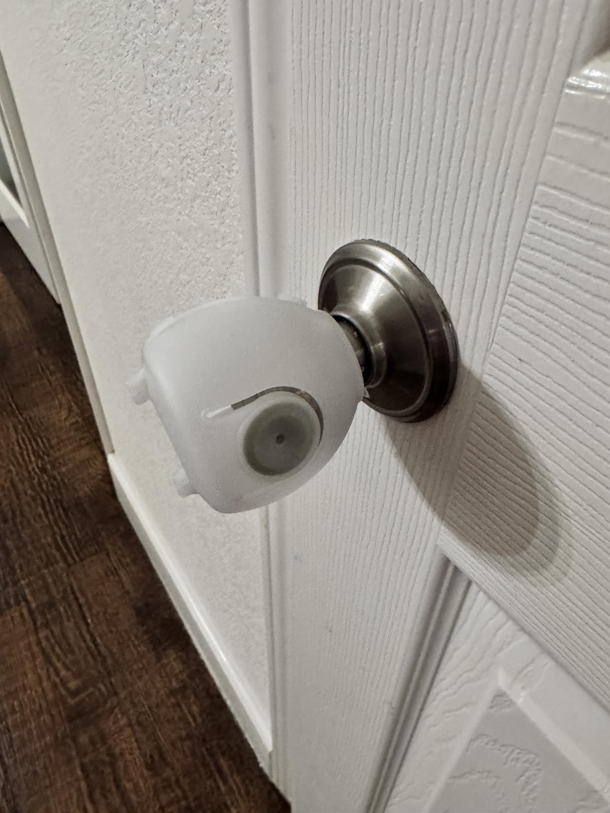 Mom's Choice Gold Awards Winner - EUDEMON 4 Pack Baby Safety Door Knob Covers Door Knob Locks(not Suit for All Door knobs) customer photo 1