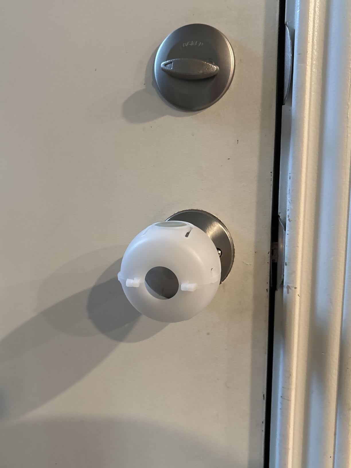 Mom's Choice Gold Awards Winner - EUDEMON 4 Pack Baby Safety Door Knob Covers Door Knob Locks(not Suit for All Door knobs) customer photo 2