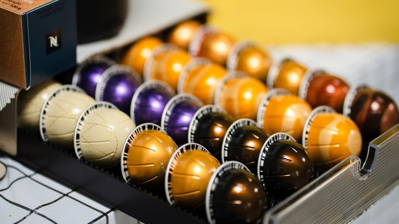 Nespresso Capsules Vertuo, Variety Pack, Medium and Dark Roast Coffee, 30 Count Coffee Pods, Brews 7.8 oz. customer photo 1