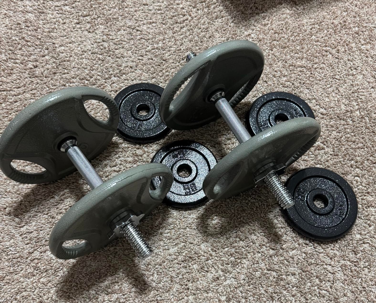 Amazon Basics Dumbbells customer photo 1