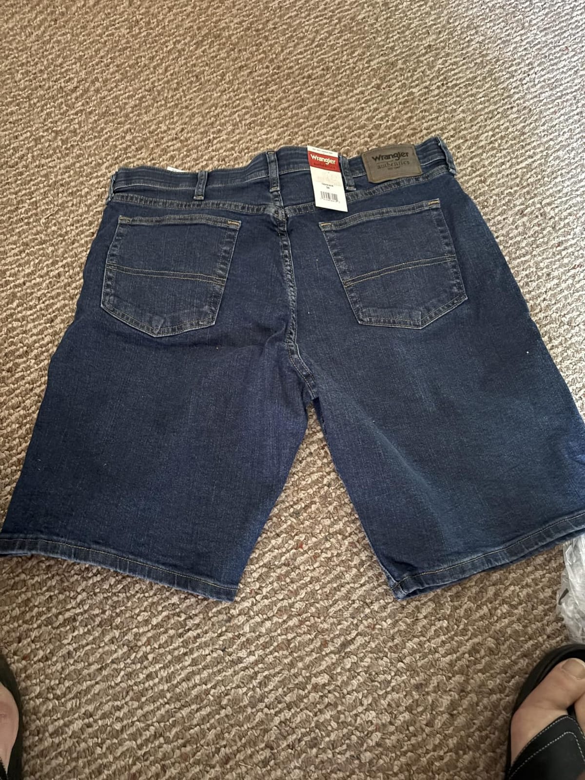 Wrangler Comfort Flex Shorts customer photo 1