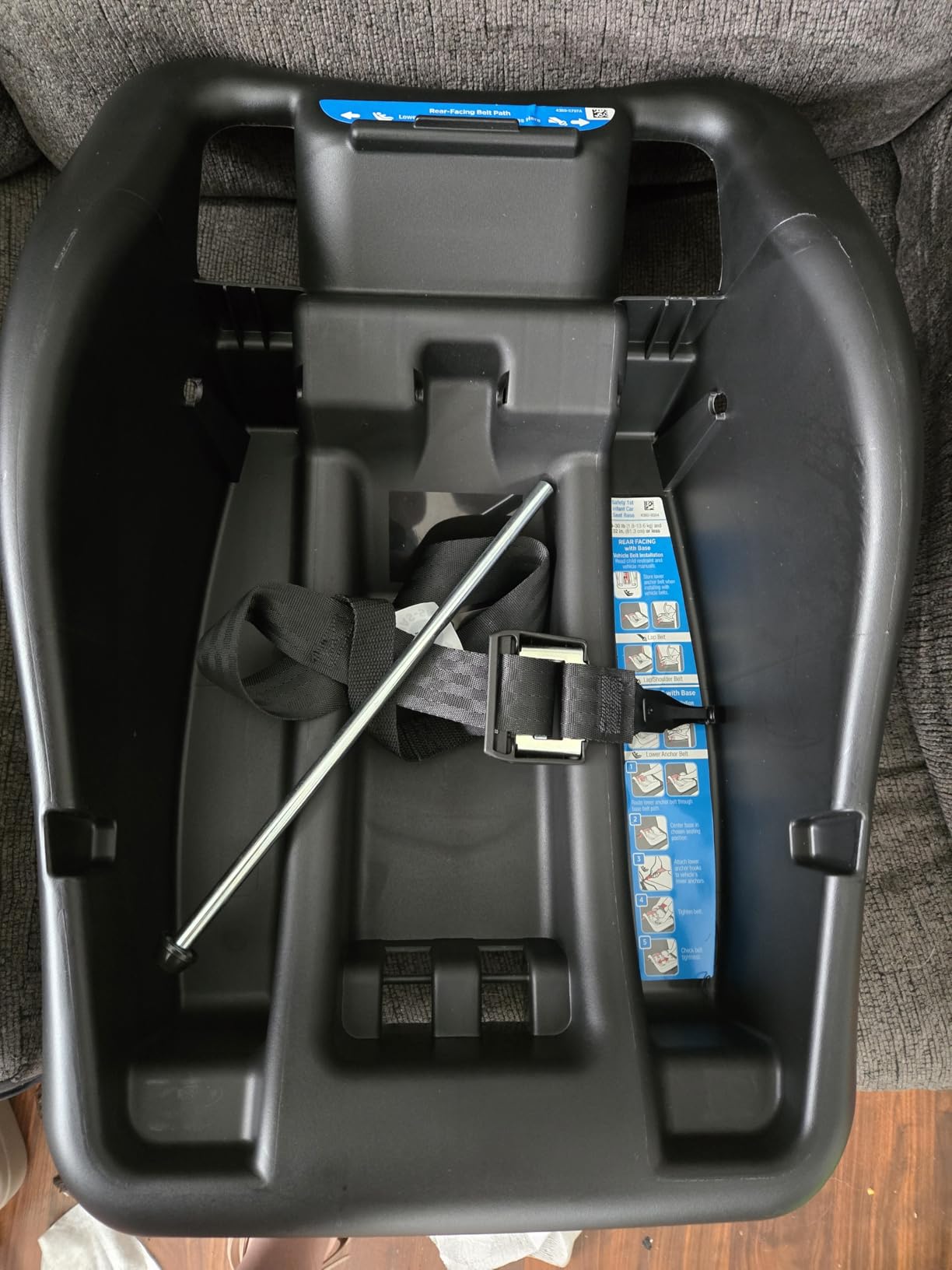 Safety 1st onBoard 35 LT Adjustable Infant Car Seat Base customer photo 1