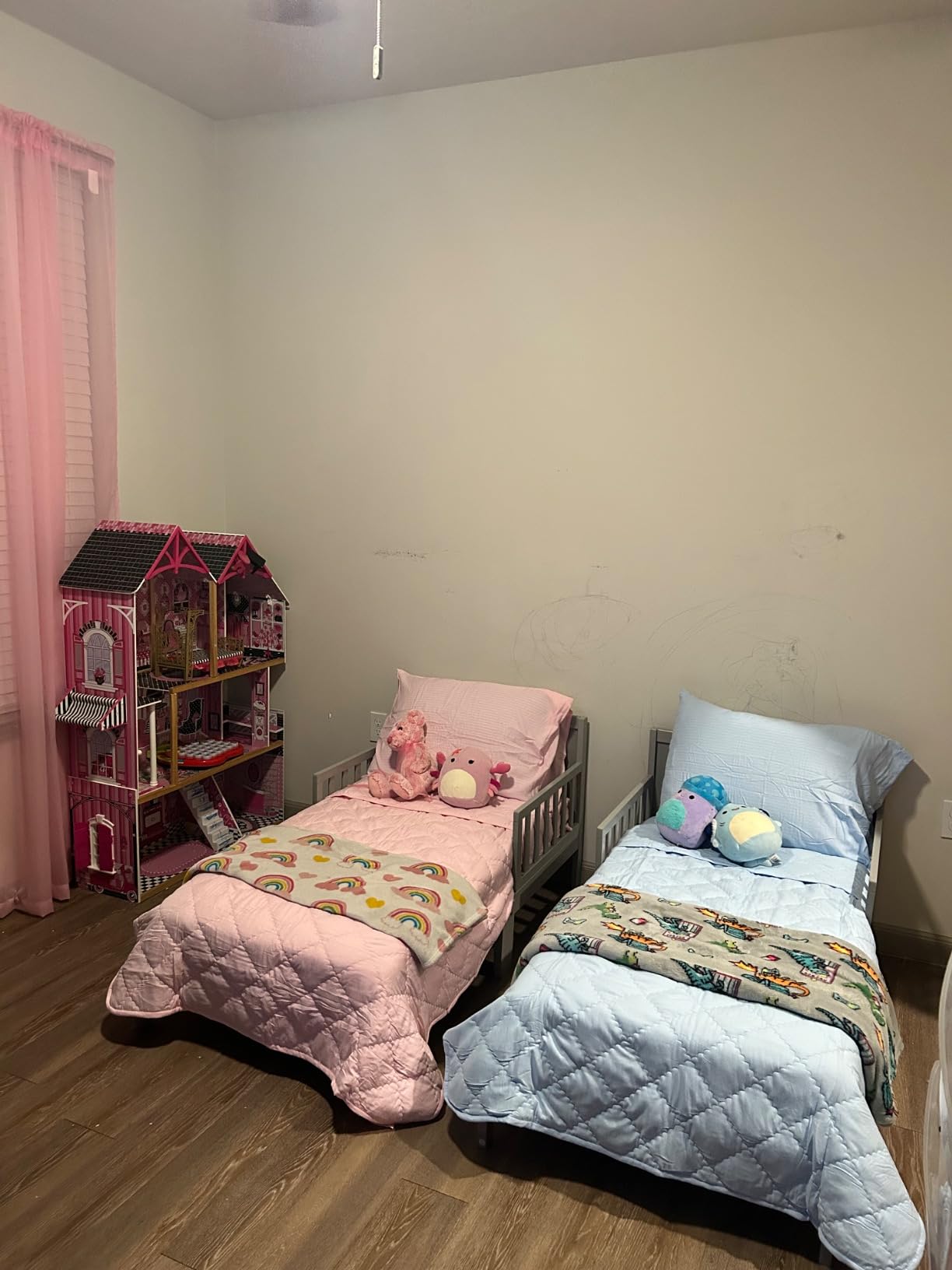 Dream On Me Brookside 3-in-1 Wooden Toddler Bed, GREENGUARD Gold, Pebble Grey customer photo 2