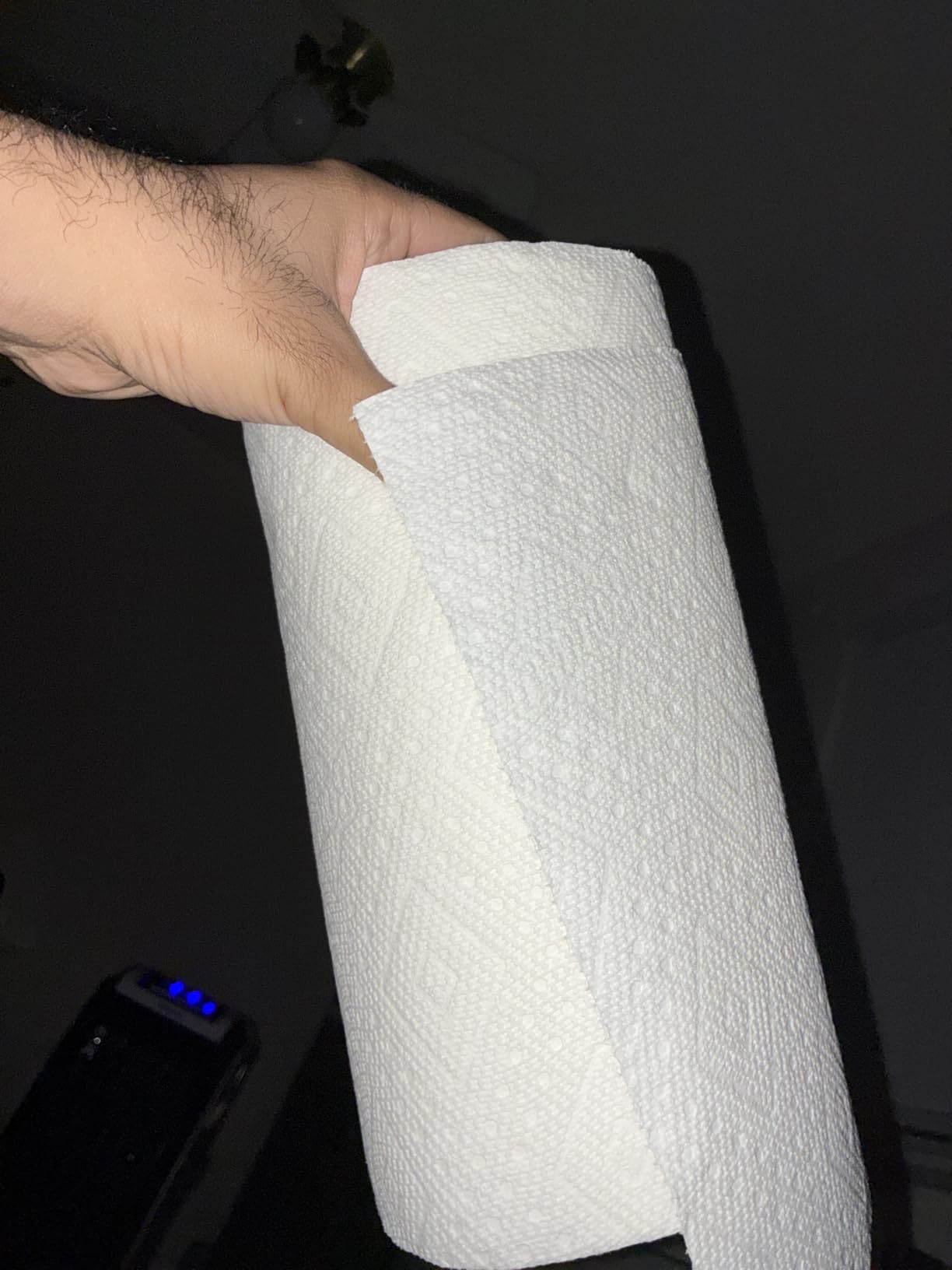 Bounty Paper Towels Quick Size, White, 16 Family Rolls = 40 Regular Rolls customer photo 2