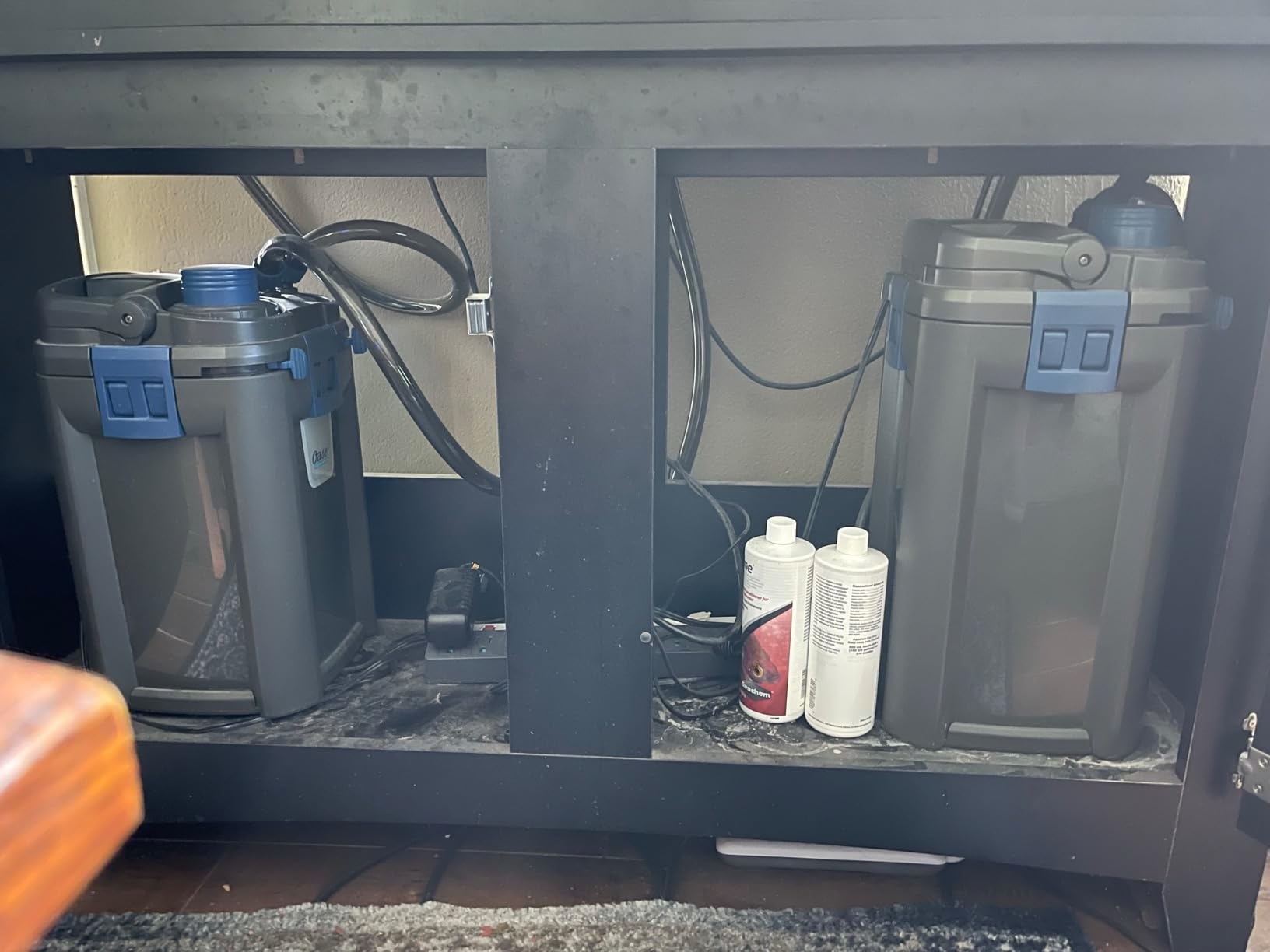 OASE BioMaster External Filter for Aquariums Up to 160 Gallons, Multi-Stage Filtration, Easy Maintenance Prefilter, Quiet Canister Filter, German Engineering customer photo 1