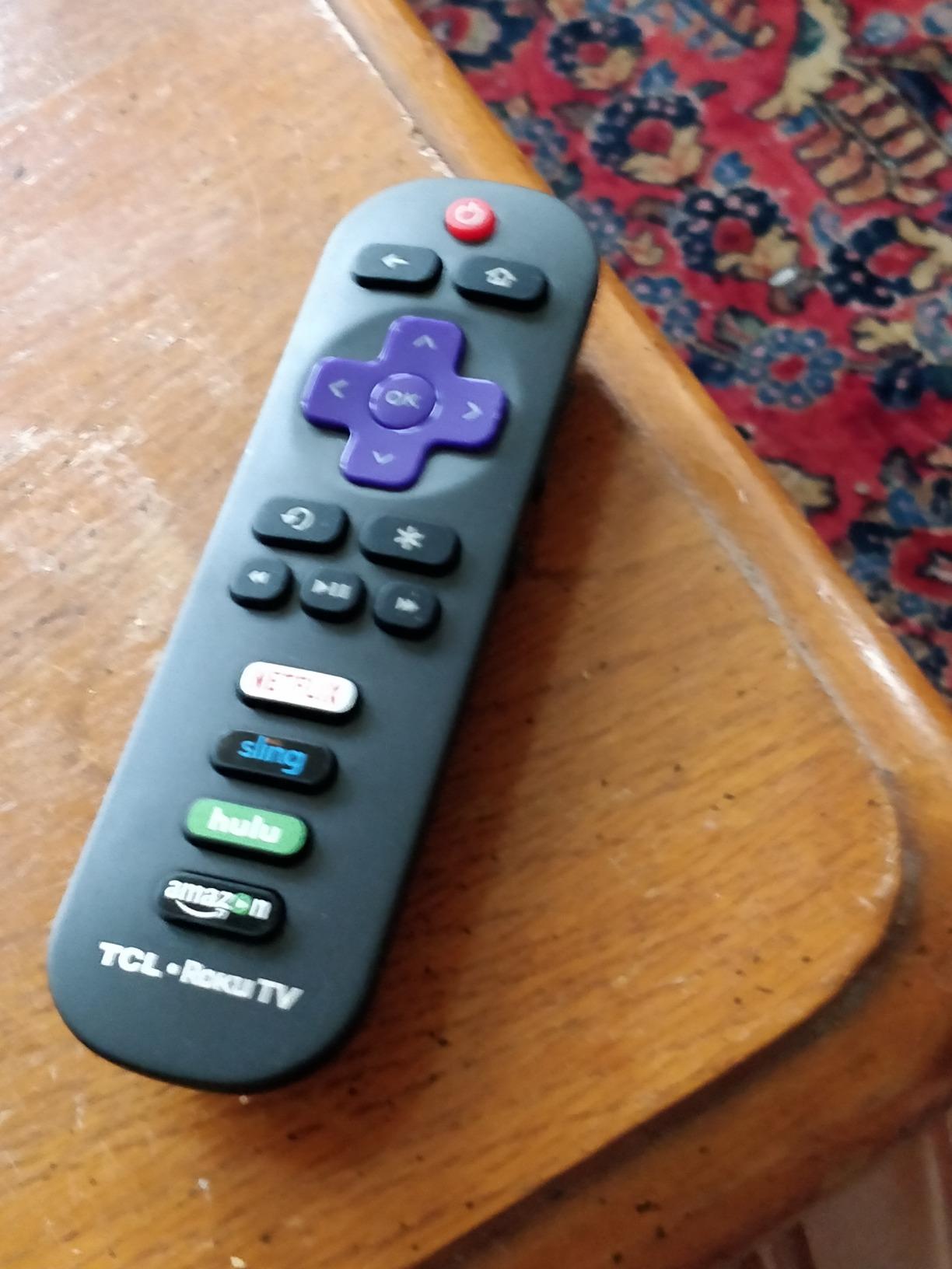 TCL 43S325 43 Inch 1080p Smart LED Roku TV (2019) customer photo 2