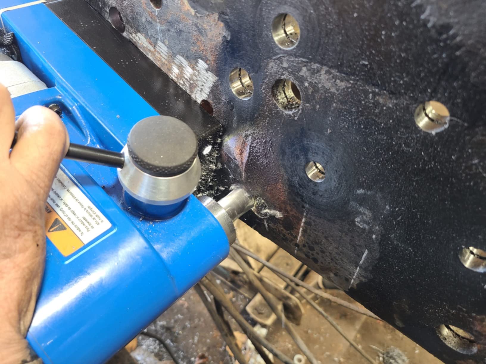 Hougen HMD130 Fabricator’s Kit Ultra Low Profile Lightweight Right Angle Magnetic Drill with Large Capacity customer photo 1