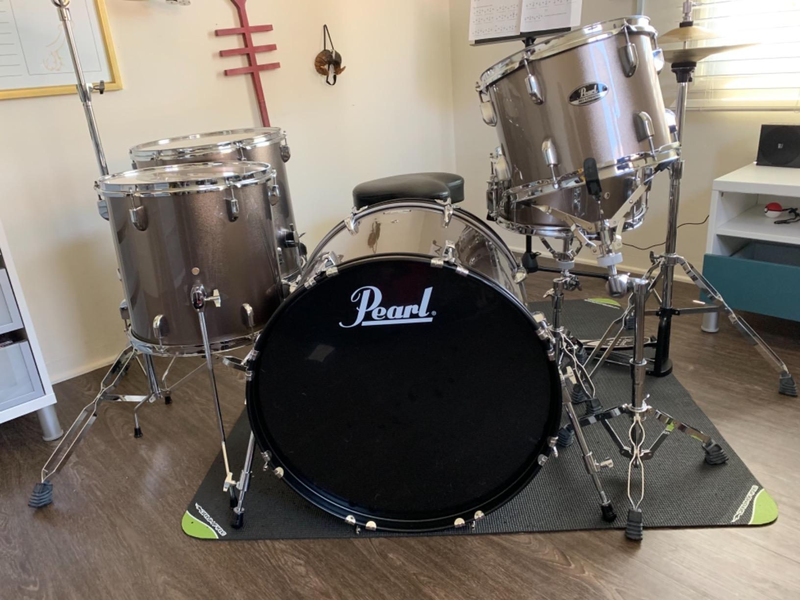 Pearl Roadshow Drum Set with Hardware and Cymbals, Aqua Blue Glitter, Rock (RS525WFC/C703) customer photo 2
