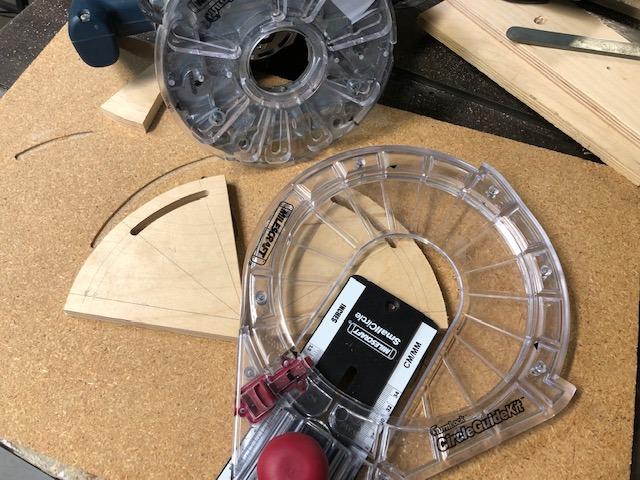 Milescraft 1219 Circle Guide Kit- Precision Router Circle Cutting Jig For Cutting/Routing Circles From 1.5” Up To 52” with Offset Base customer photo 2