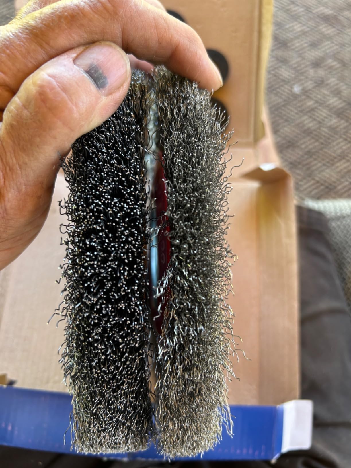 6in Wire Wheel Brush for Bench Grinder, Coarse Crimped Steel-1pcs customer photo 2