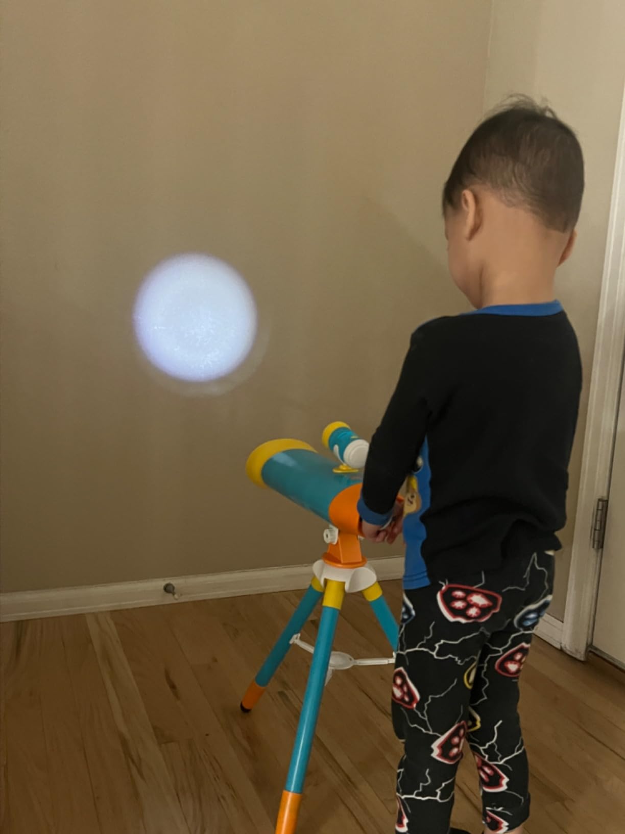 Little Experimenter Projector Telescope, 24 Space Images, STEM Kids 3-12 customer photo 1