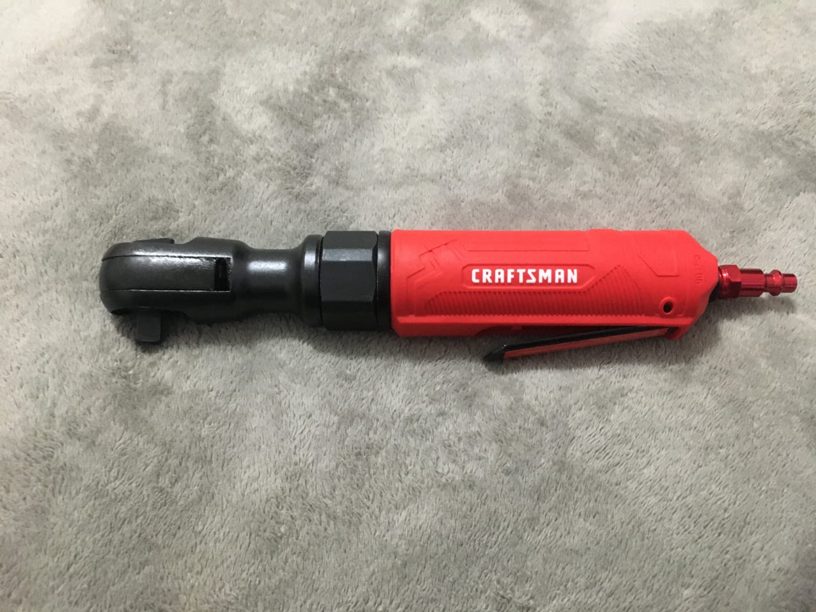 CRAFTSMAN 3/8-in Air Ratchet Wrench, Maximum Torque 50 ft-lbs, Insulated Handle, Easy Access Switch, 4.4 SCFM at 90 PSI customer photo 2