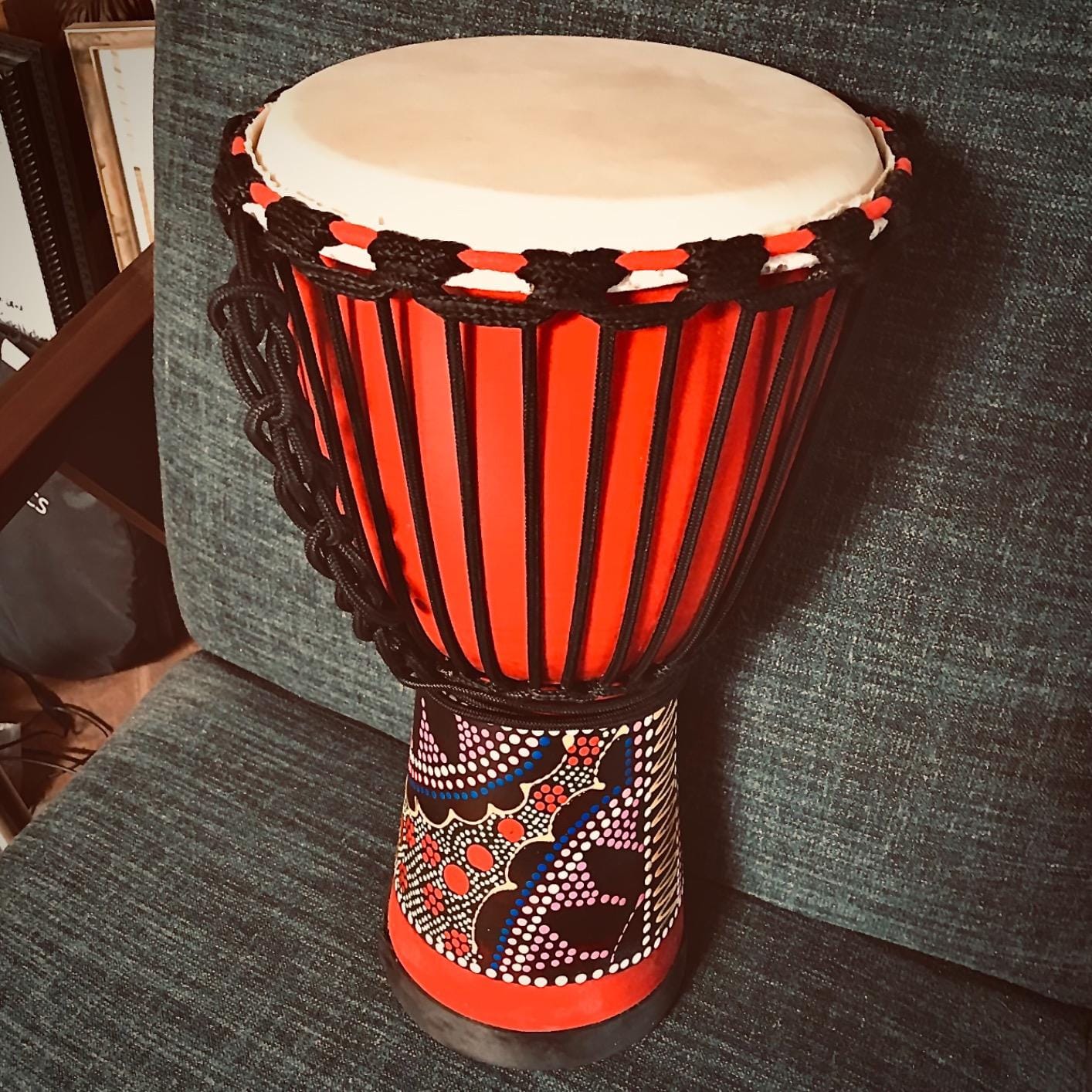 Kmise Djembe African Hand Drum Mahogany Standard Goat Skin Drumhead (6 inch) customer photo 2