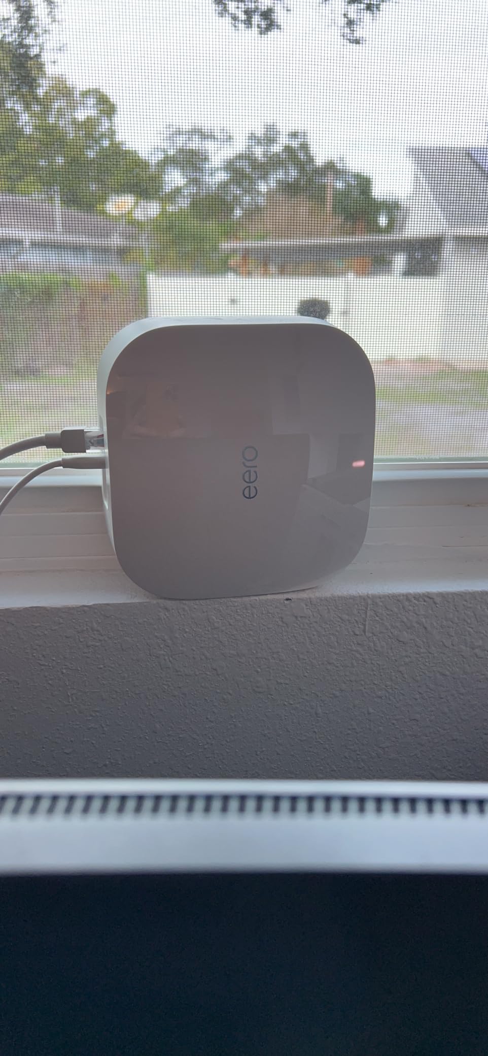 Like-New Amazon eero Pro 6 tri-band mesh Wi-Fi 6 router with built-in Zigbee smart home hub customer photo 1