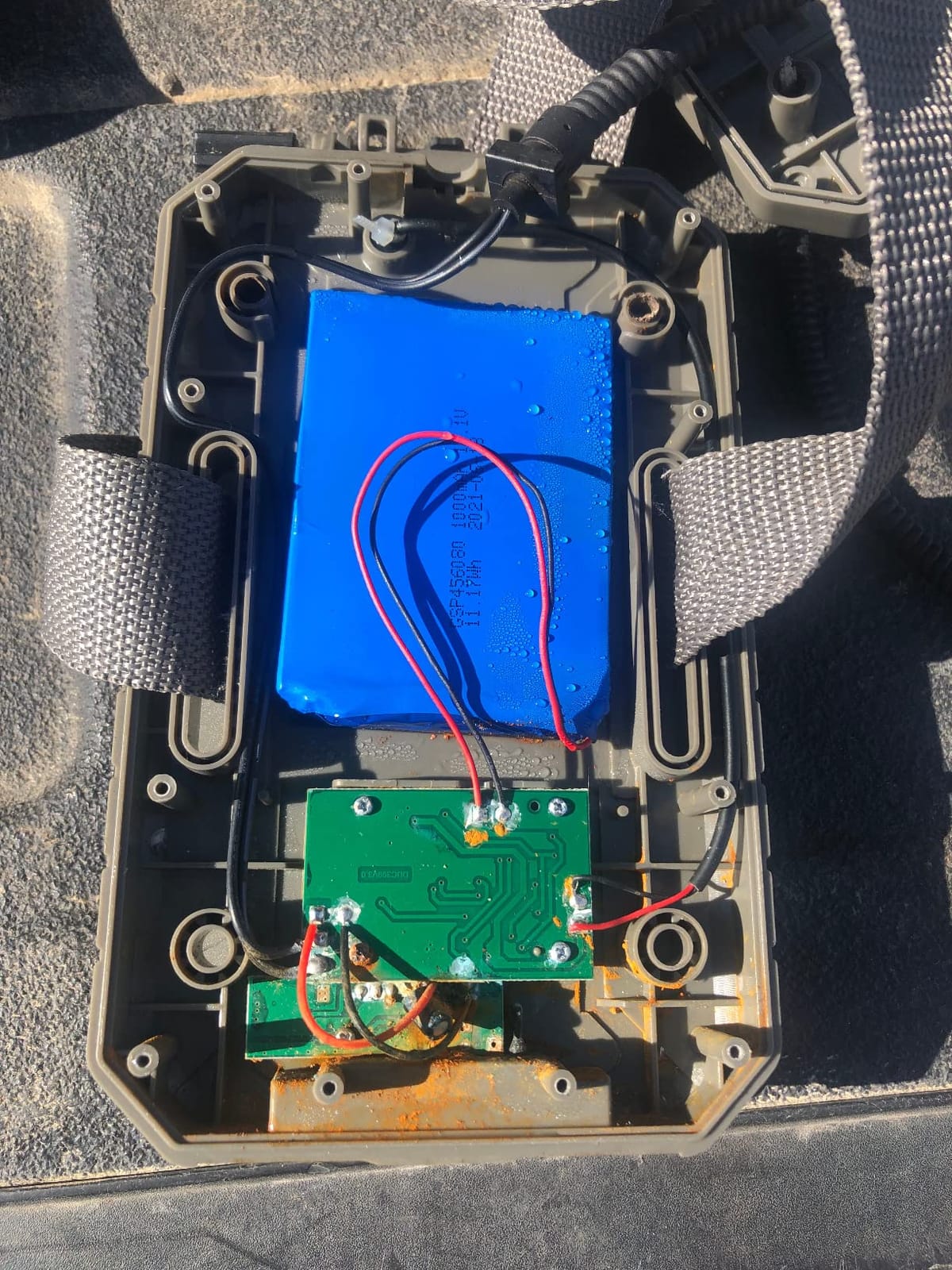 Stealth CAM Sol-Pak Solar Battery Pack, 12V Solar Power Panel, Compatible customer photo 2