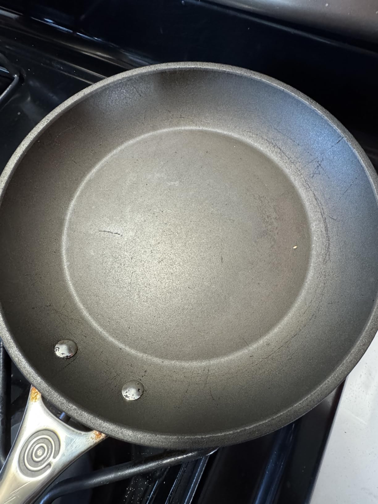 Le Creuset Nonstick Fry Pan customer photo 2