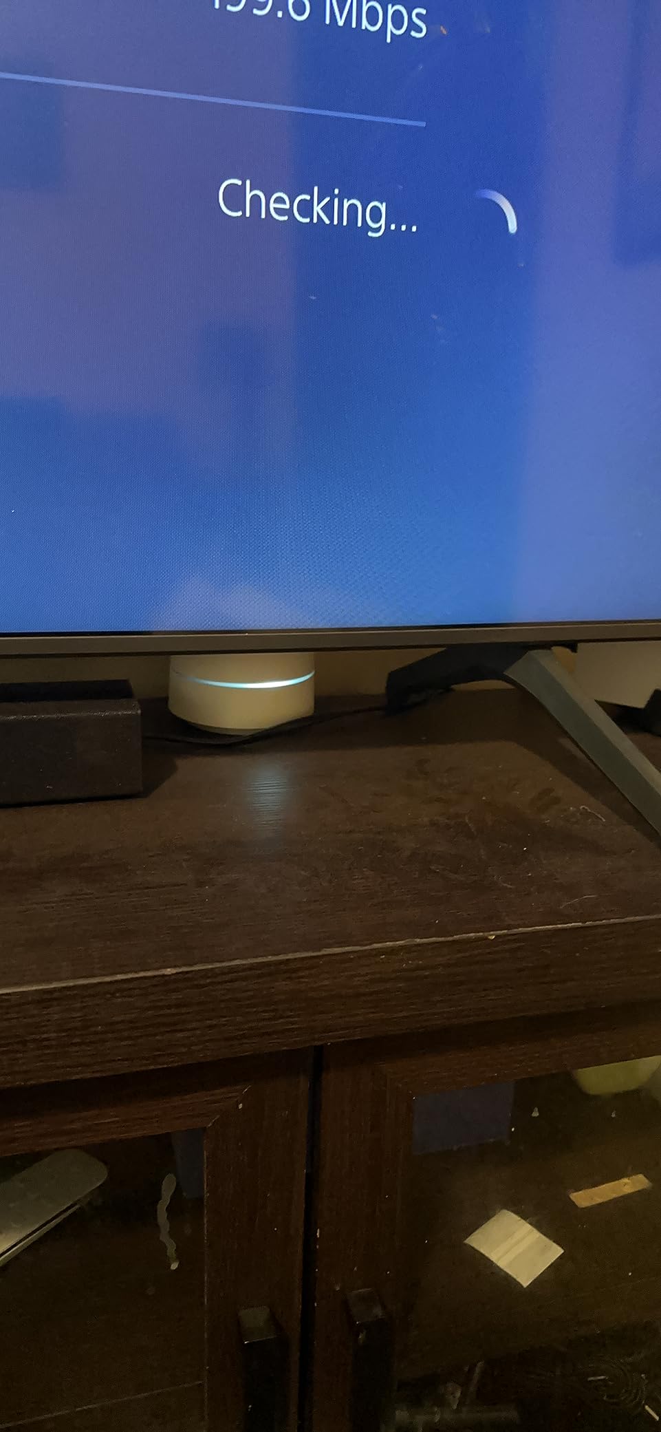 Google Wifi - AC1200 - Mesh WiFi System - Wifi Router - 1500 Sq Ft Coverage - 1 pack customer photo 2