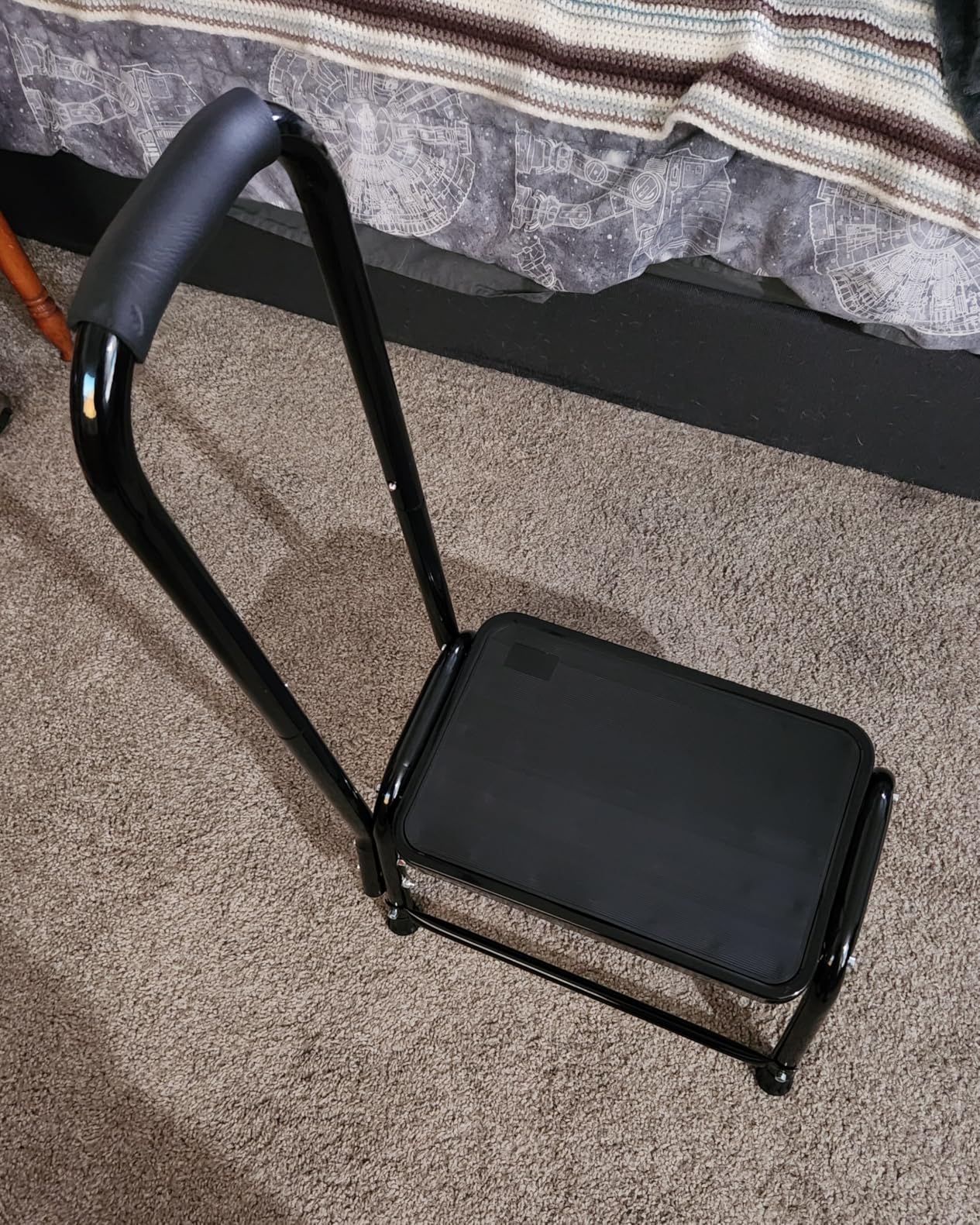 Step Stool with Handle for Adults，Seniors Heavy Duty Holds 350 lbs.Stepping Stool for Elderly Adults, Attractive Black for Kitchen customer photo 2