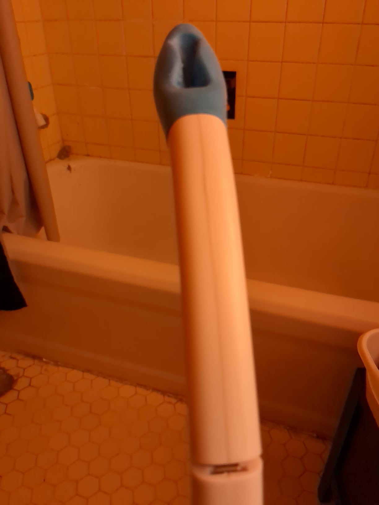 Foldable Long Reach Comfort Wiper - Bottom Wiping Aid - Butt Wiper customer photo 1