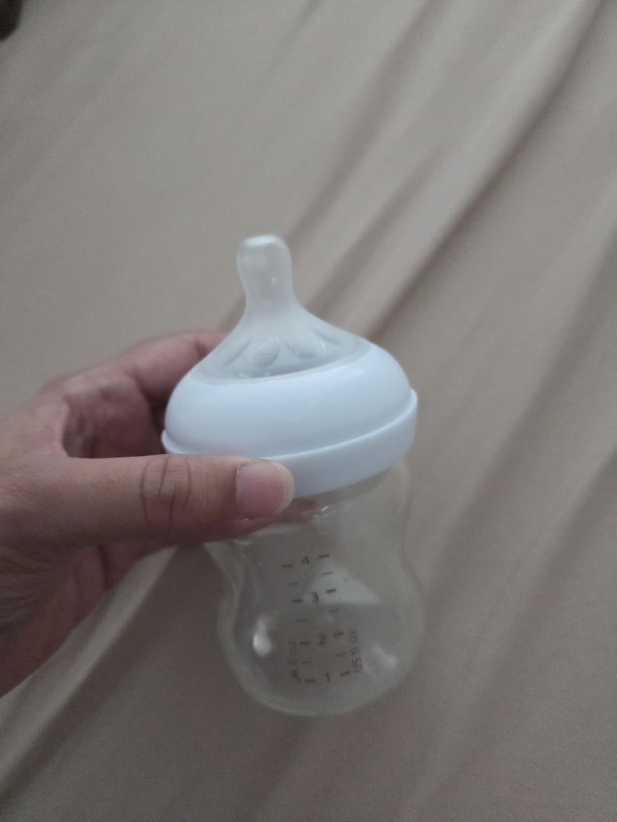 Philips Avent Natural Glass Newborn Gift Set, 5 Bottles, 2 Silicone Sleeves customer photo 1