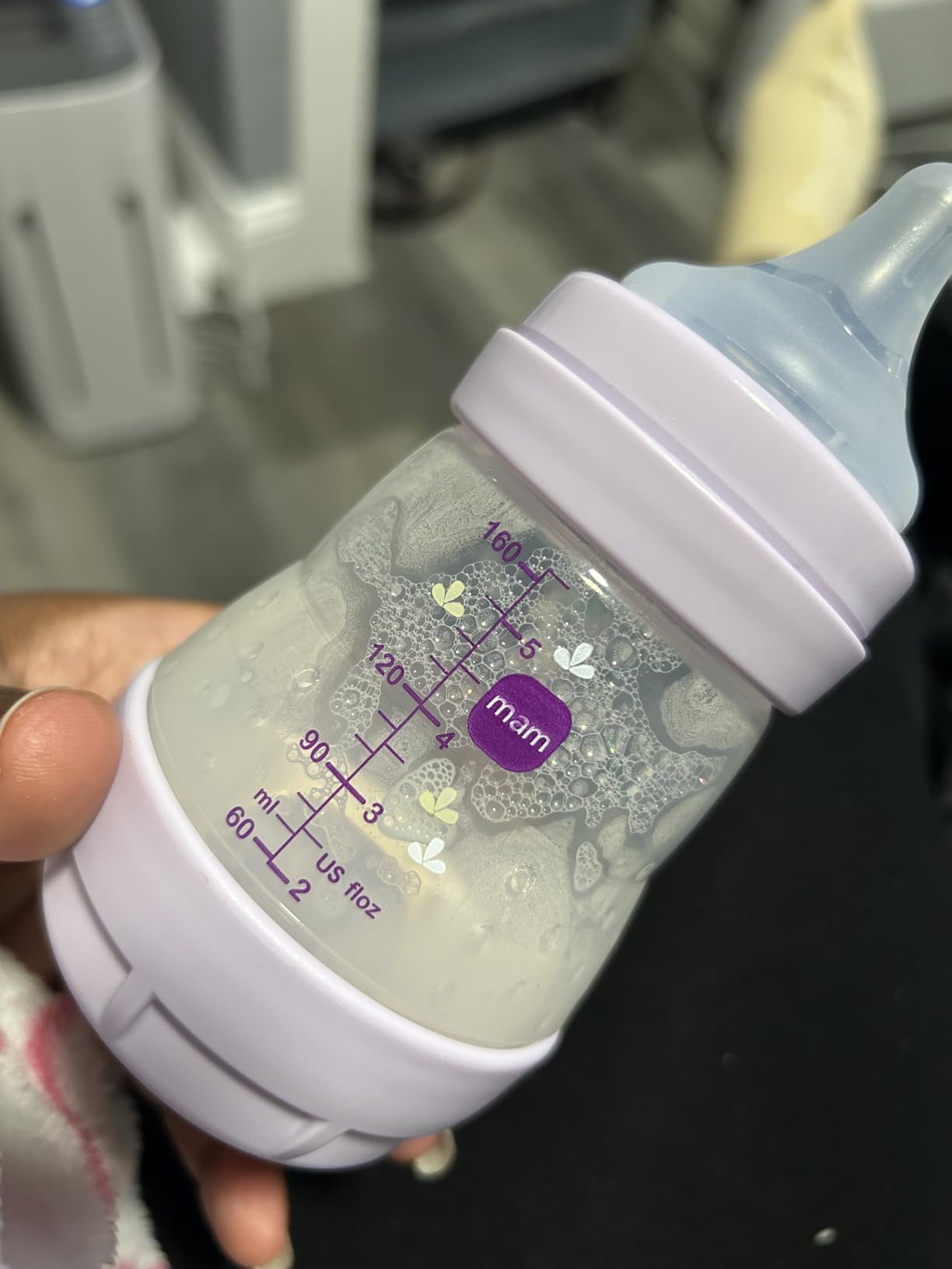 MAM Easy Start Anti-Colic 5 Baby Bottle & 3 Pacifier Newborn Gift Set customer photo 1