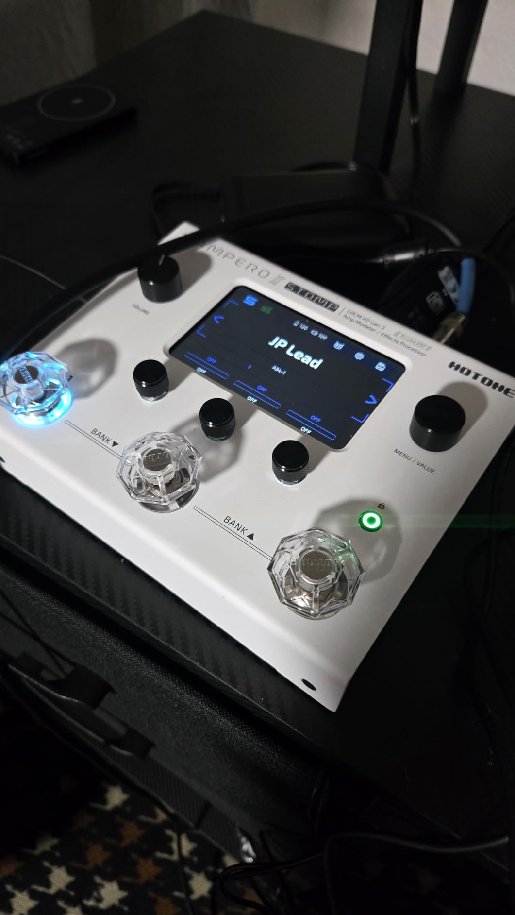 HOTONE Guitar Multi Effects Processor Multi Effects Pedal Touch Screen Guitar Bass Amp Modeling IR Cabinets Simulation Guitar Effects Pedal Multi FX Processor Ampero II Stomp customer photo 1
